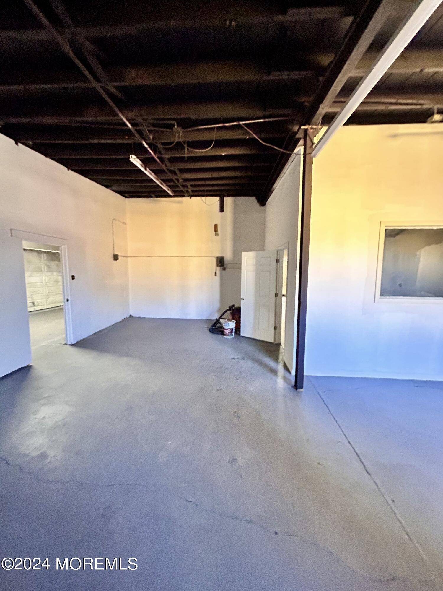 Keyport, NJ 07735,3 Cass Street #3400 SF