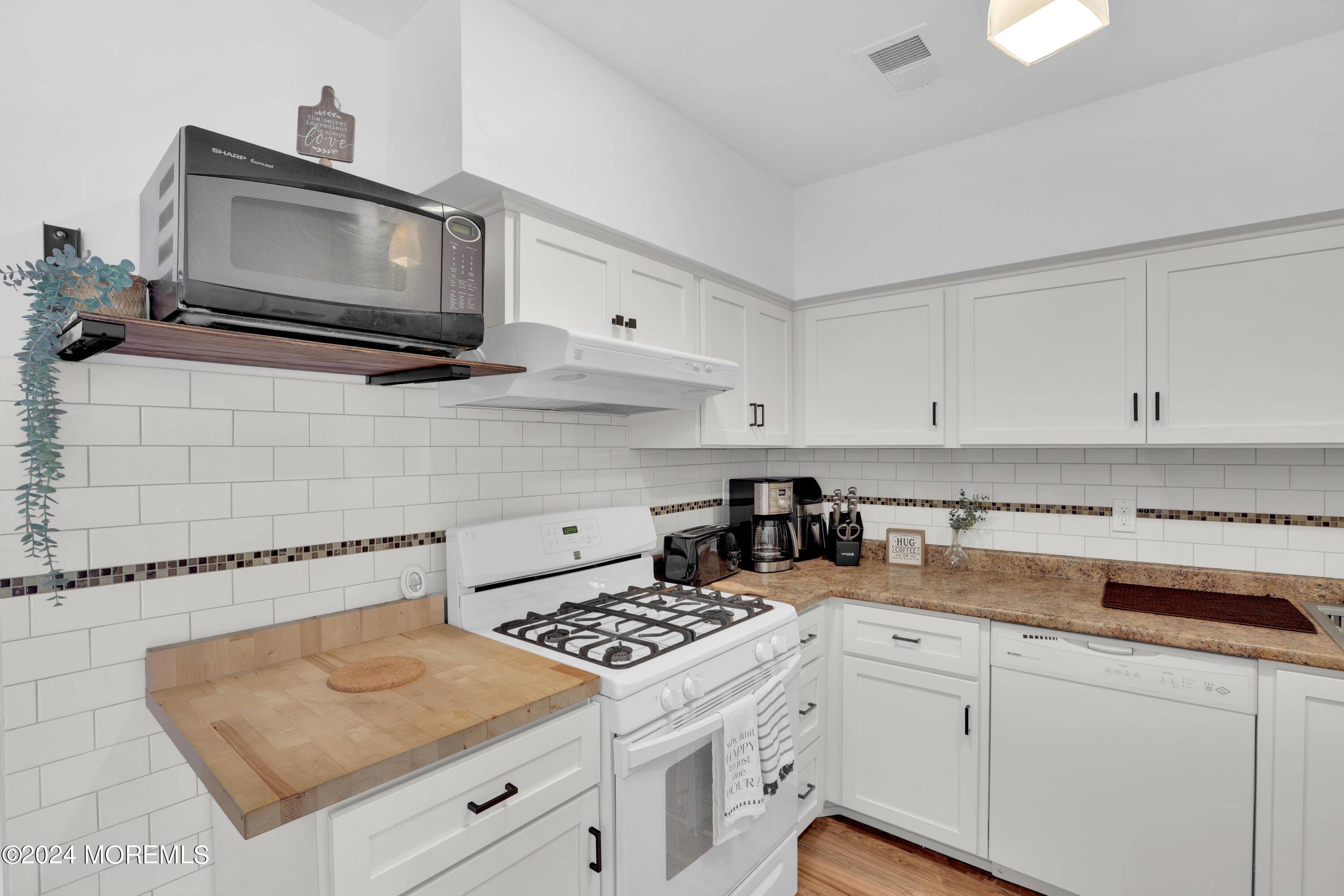 Matawan, NJ 07747,59 Haven Drive
