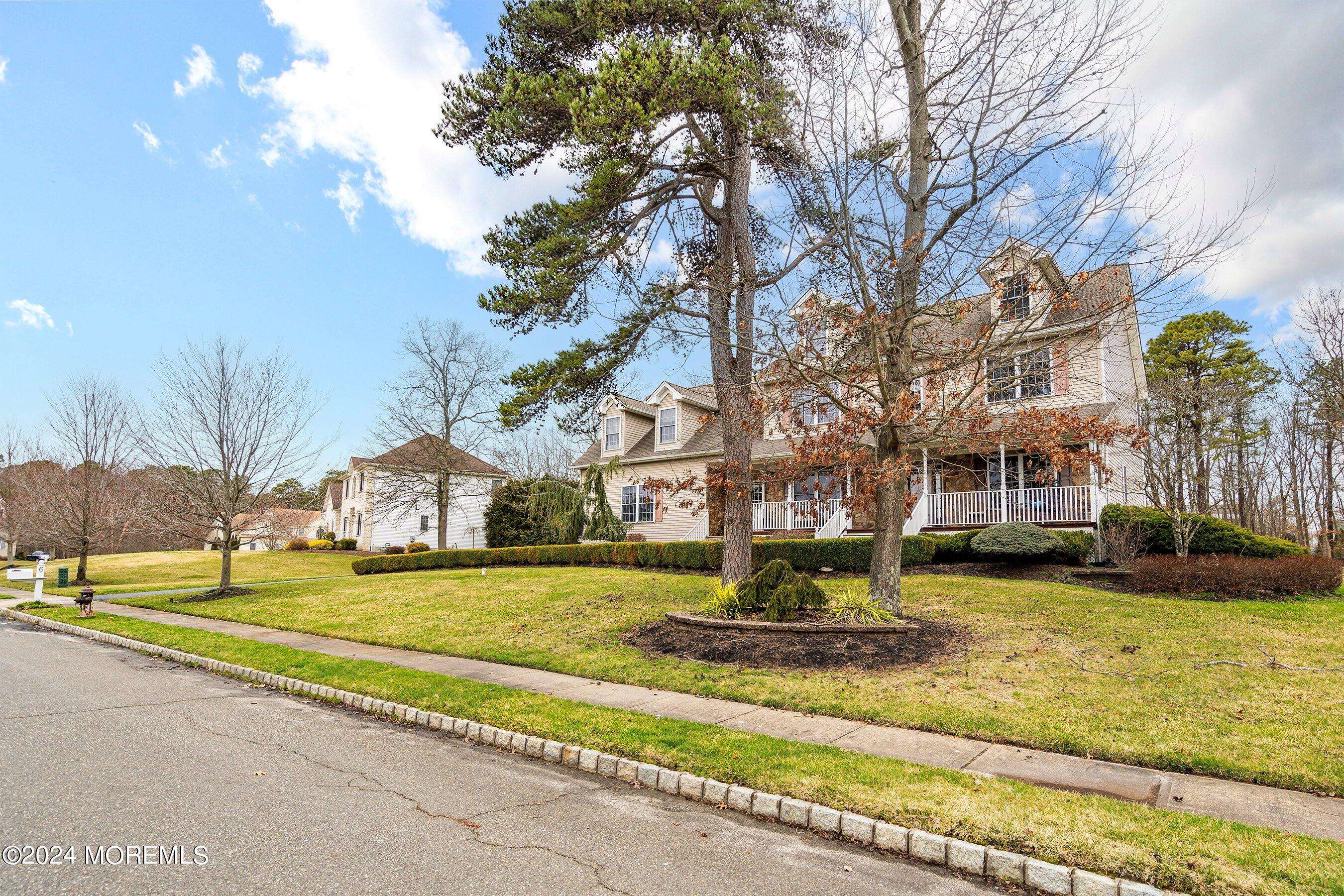 Jackson, NJ 08527,6 Topaz Drive