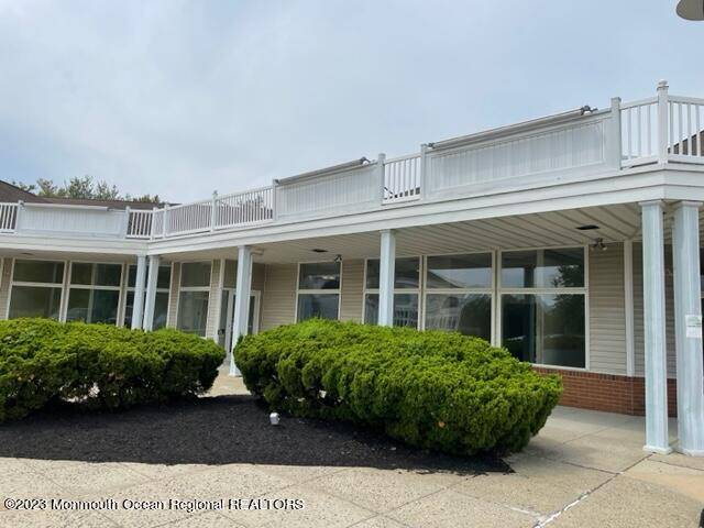 Toms River, NJ 08757,1 Plaza Drive #Unit 6-7