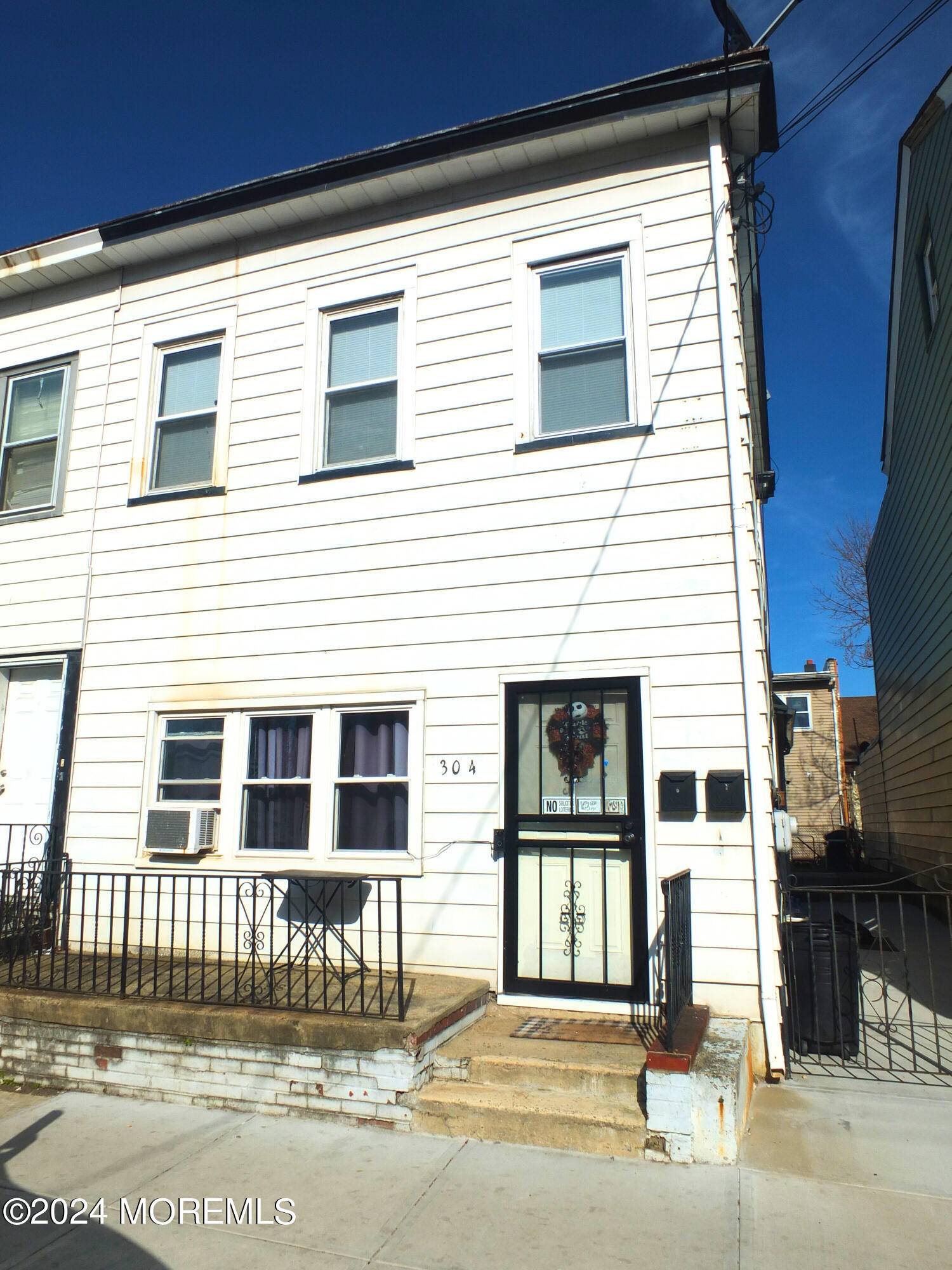 Trenton, NJ 08611,304 Hudson Street