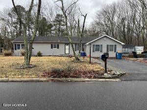 Howell, NJ 07731,241 Midland Boulevard