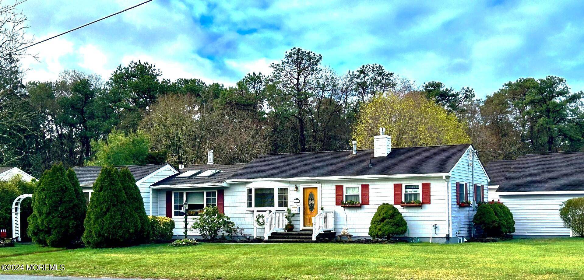 Brick, NJ 08723,10 Hollywood Drive