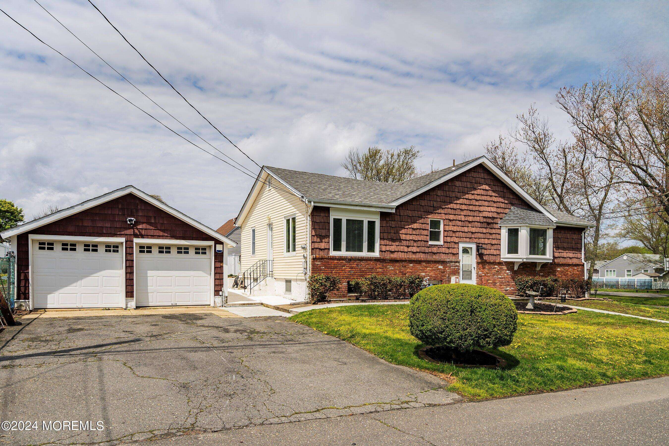 Wall, NJ 07719,1901 Cleveland Avenue