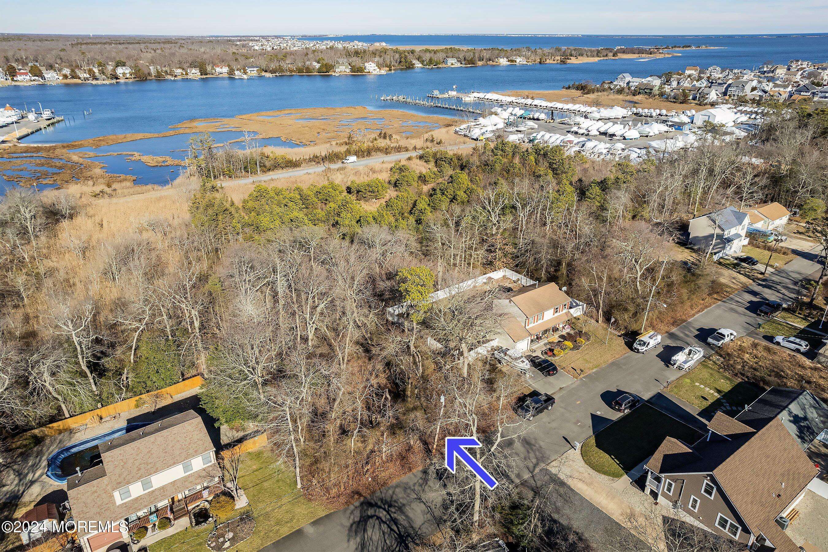 Lanoka Harbor, NJ 08734,604 Drew Avenue