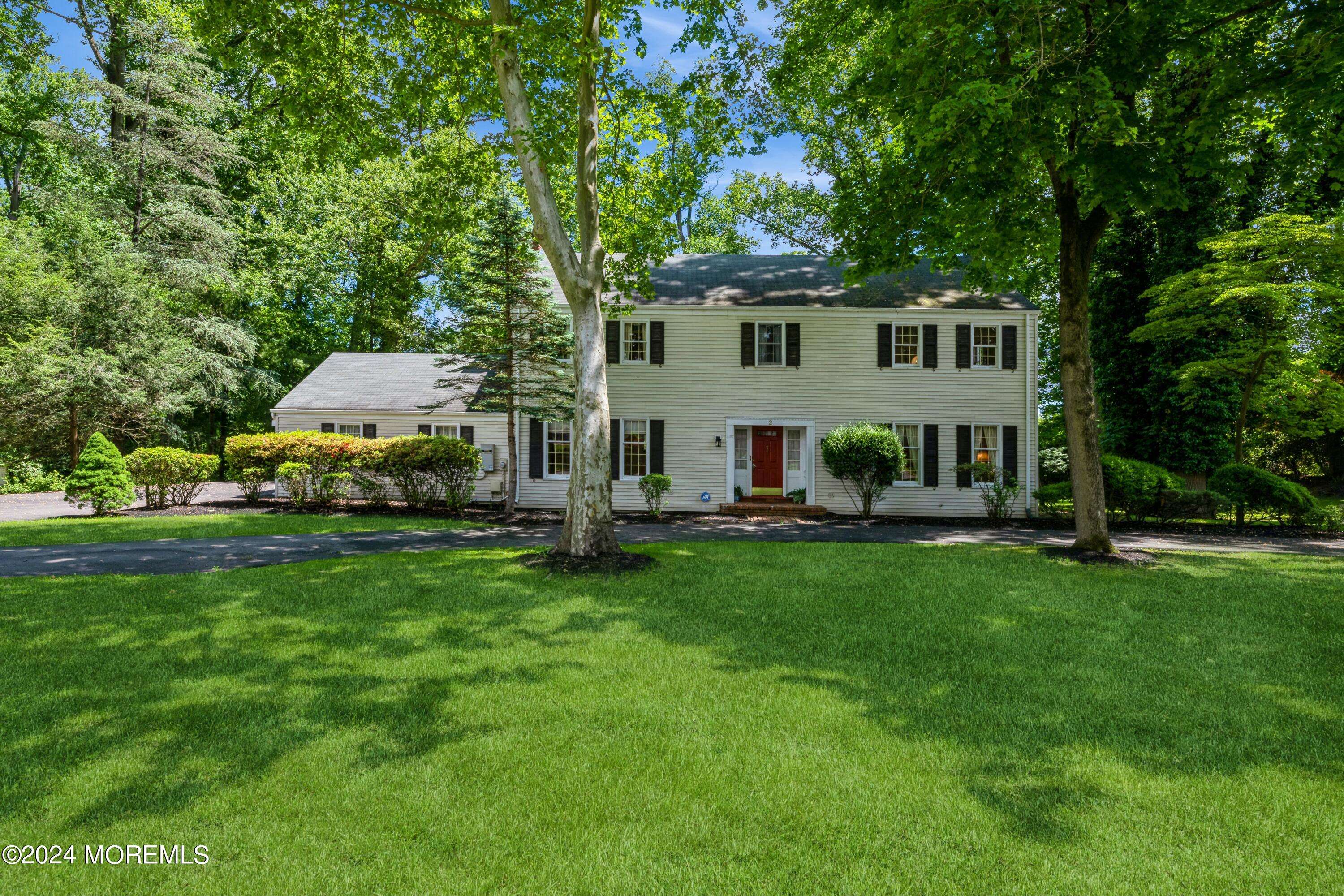 Holmdel, NJ 07733,2 Blue Hills Drive