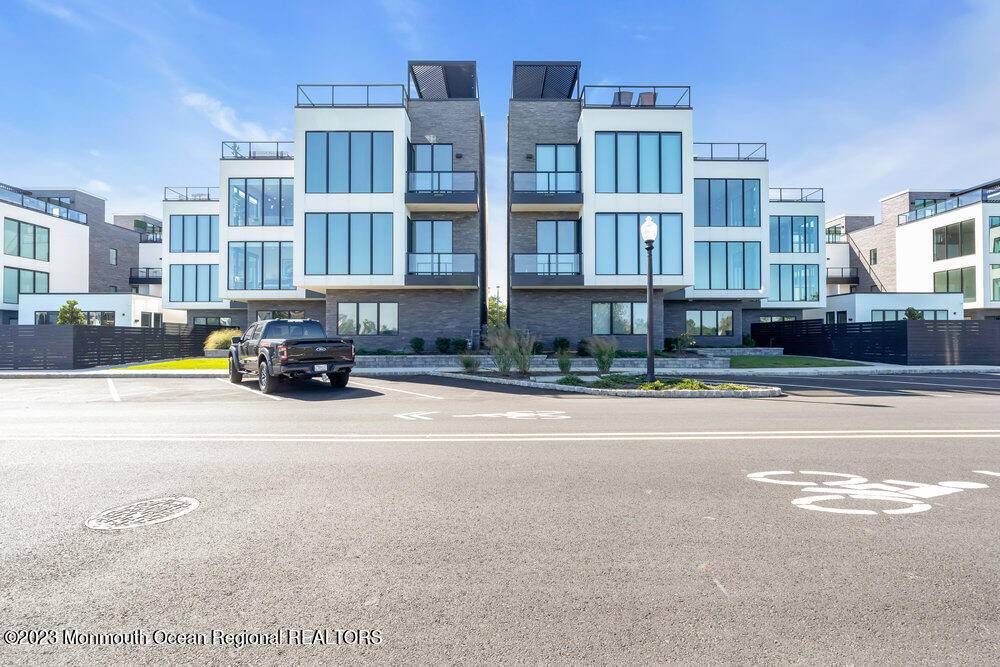Long Branch, NJ 07740,200 Ocean Avenue N #24