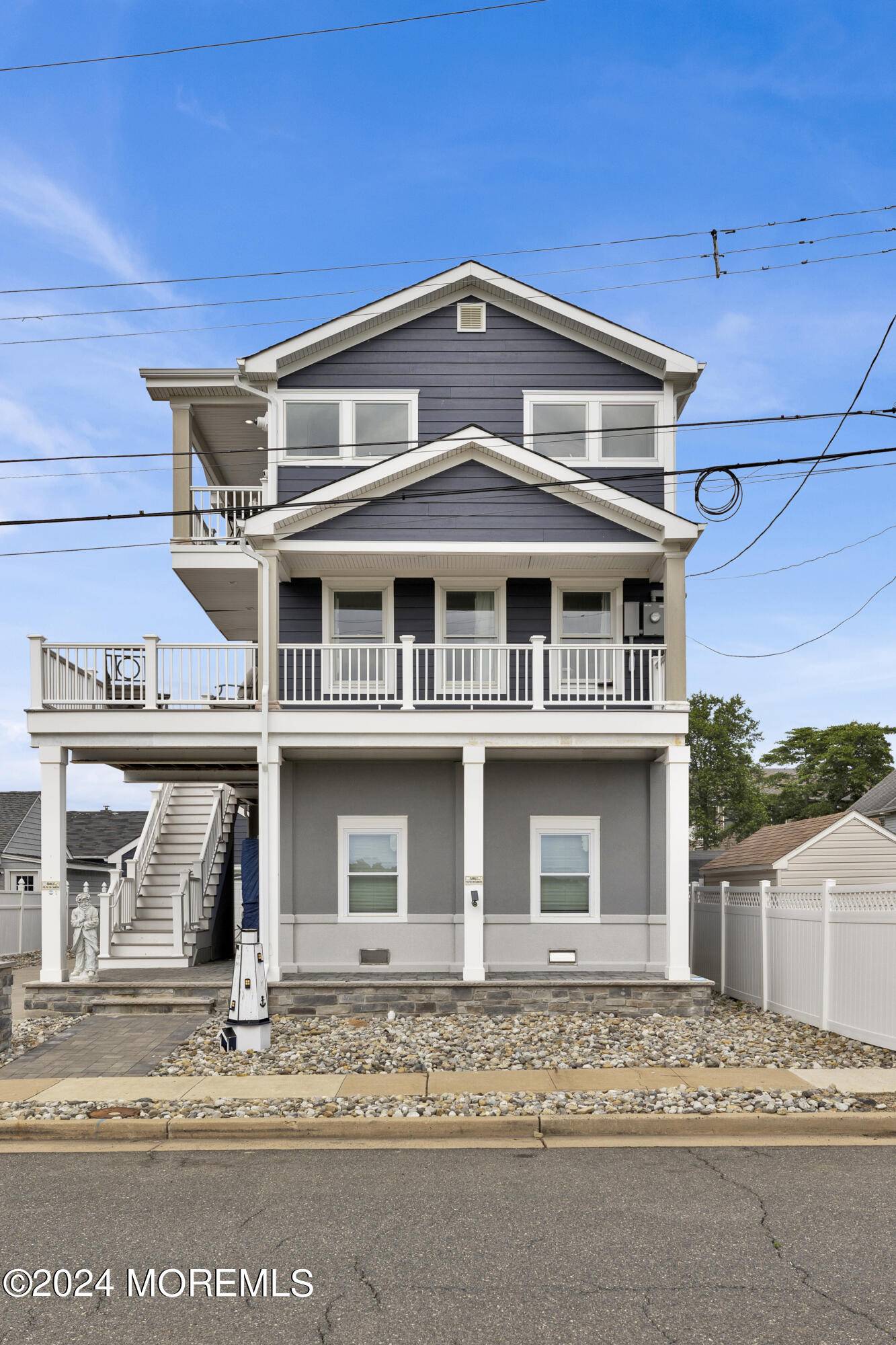 Union Beach, NJ 07735,507 Bay Avenue