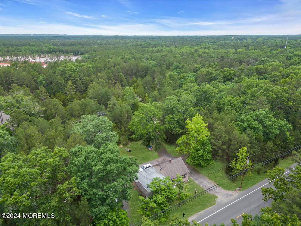 Jackson, NJ 08527,718 W Veterans Highway