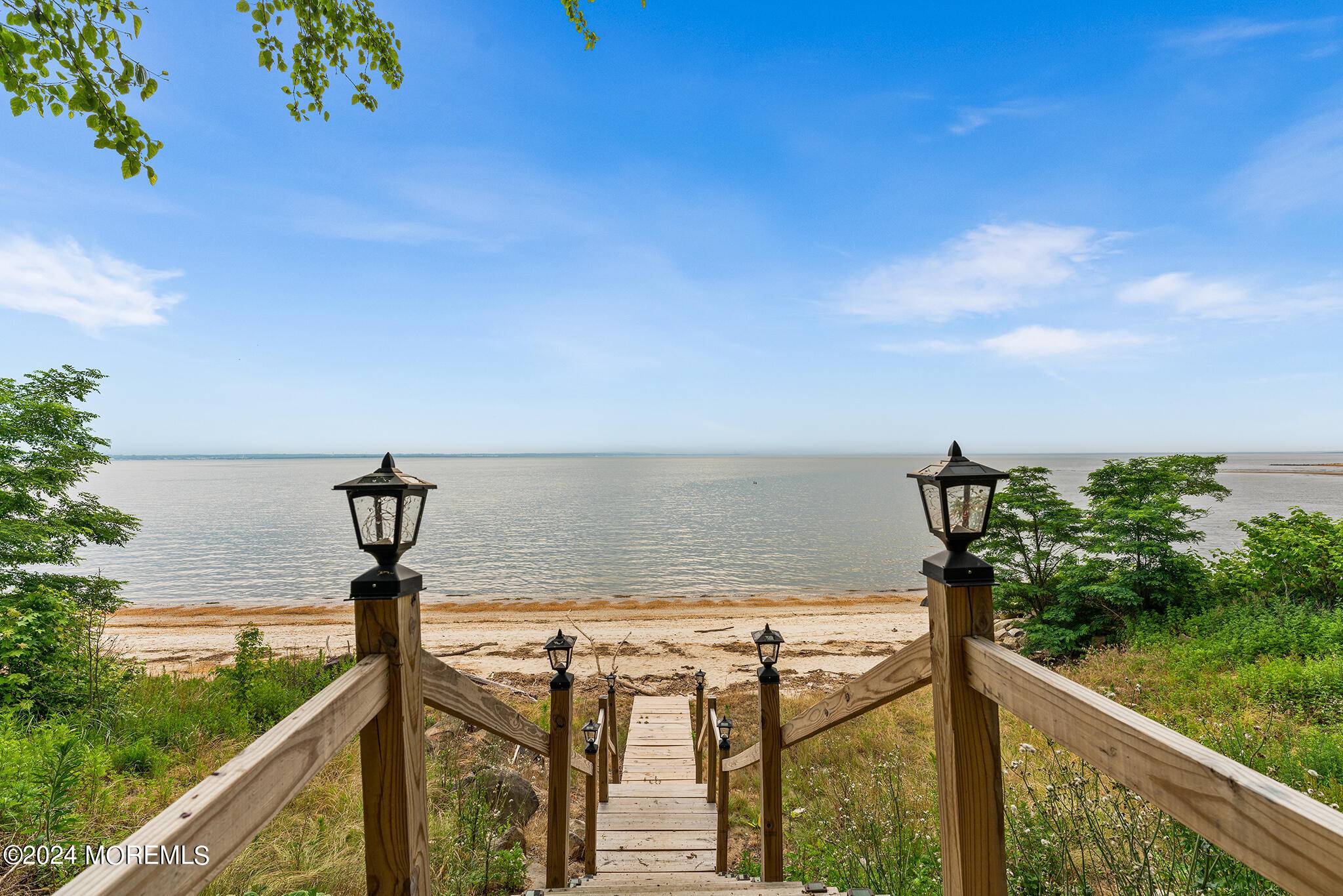 Keyport, NJ 07735,53 E Boulevard