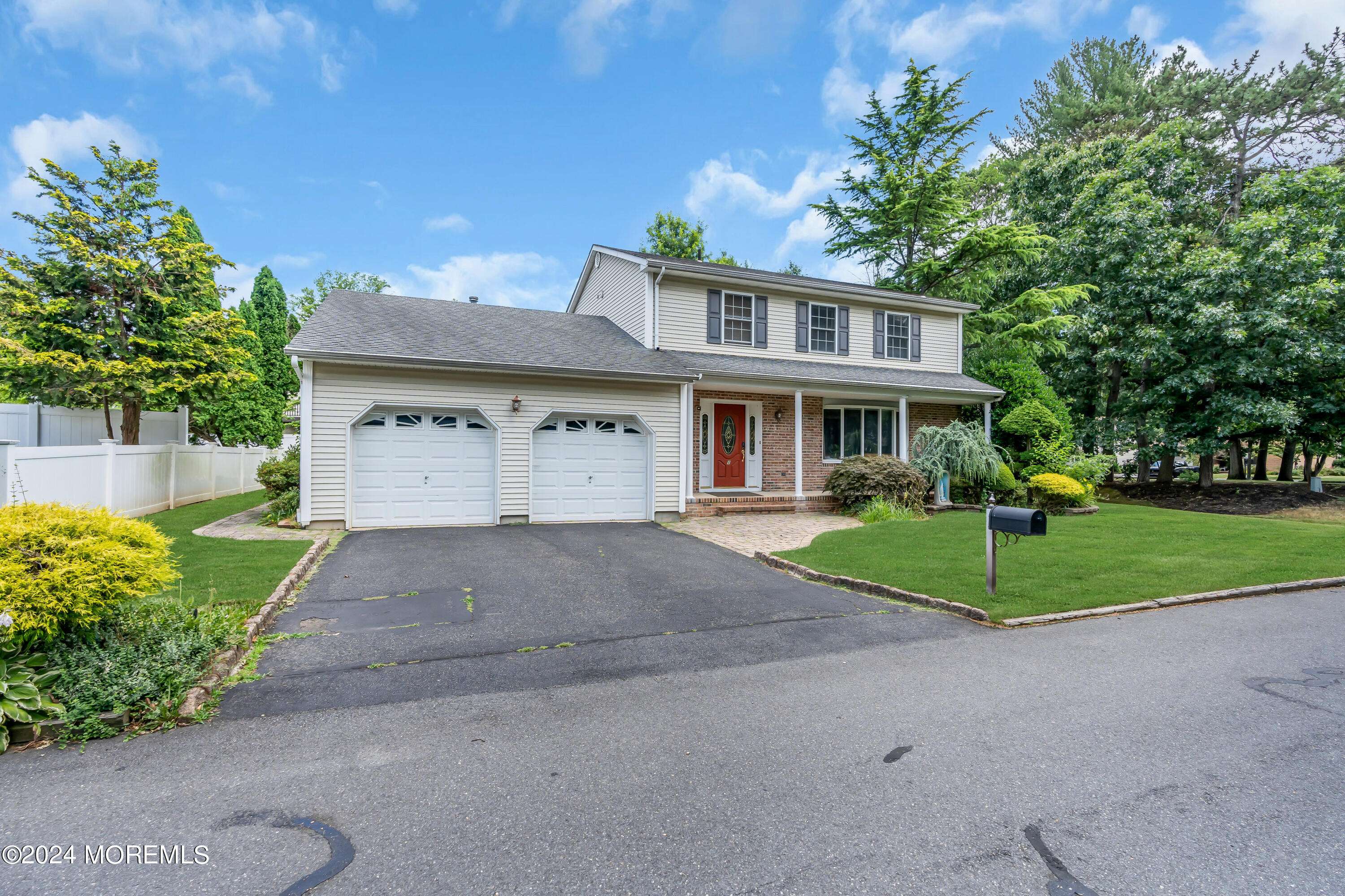 East Brunswick, NJ 08816,1 Disbrow Court