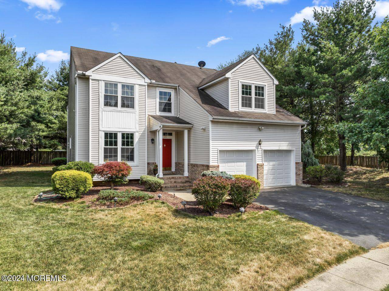 Holmdel, NJ 07733,30 Mulberry Lane