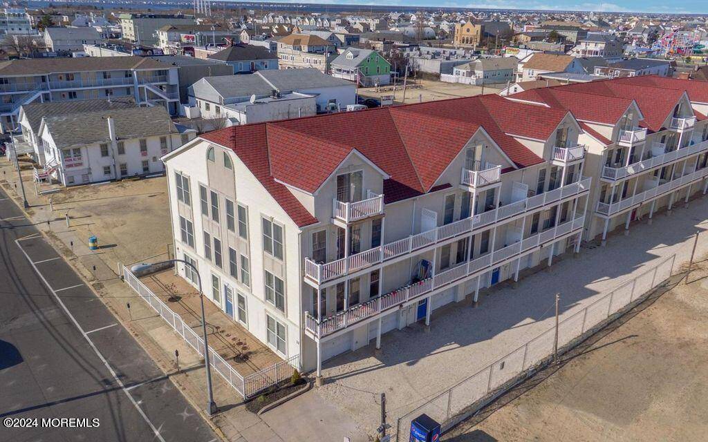 Seaside Heights, NJ 08751,32 Webster Avenue #5