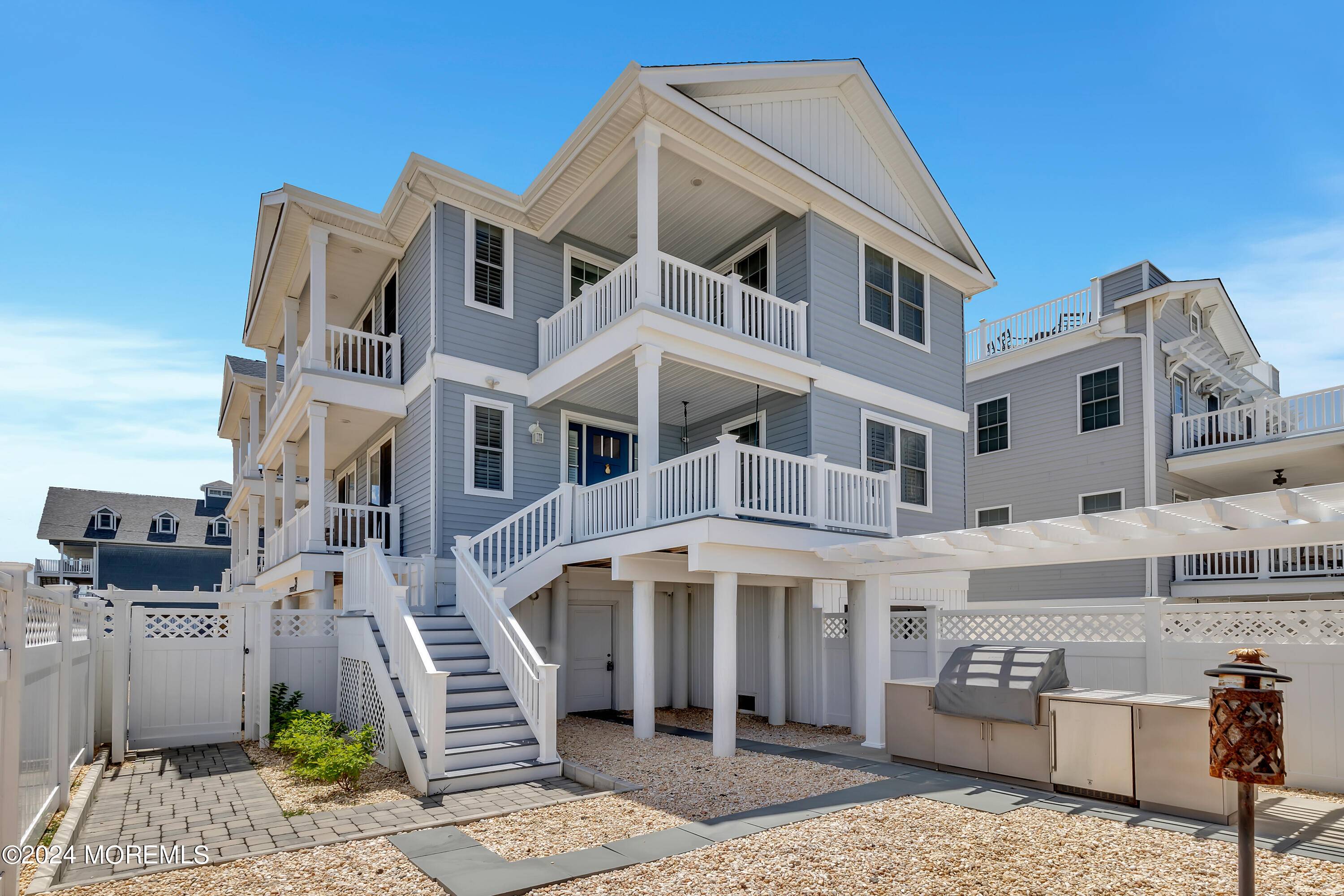 Ortley Beach, NJ 08751,2 4th Avenue #102