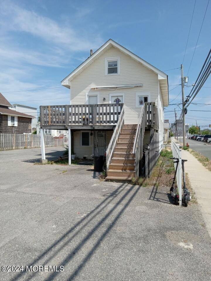 Seaside Heights, NJ 08751,201 Blaine Avenue