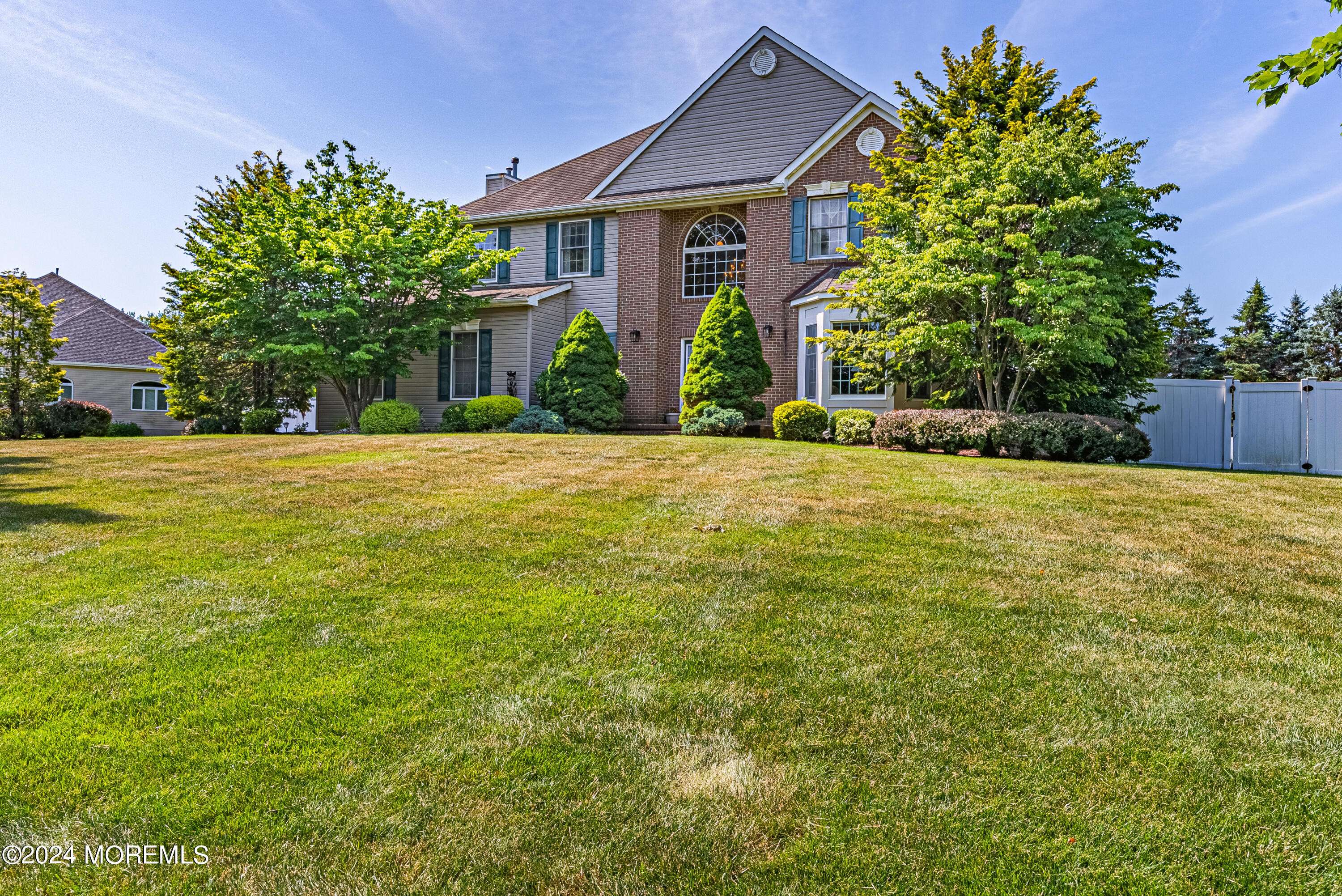 Freehold, NJ 07728,10 Highland Court