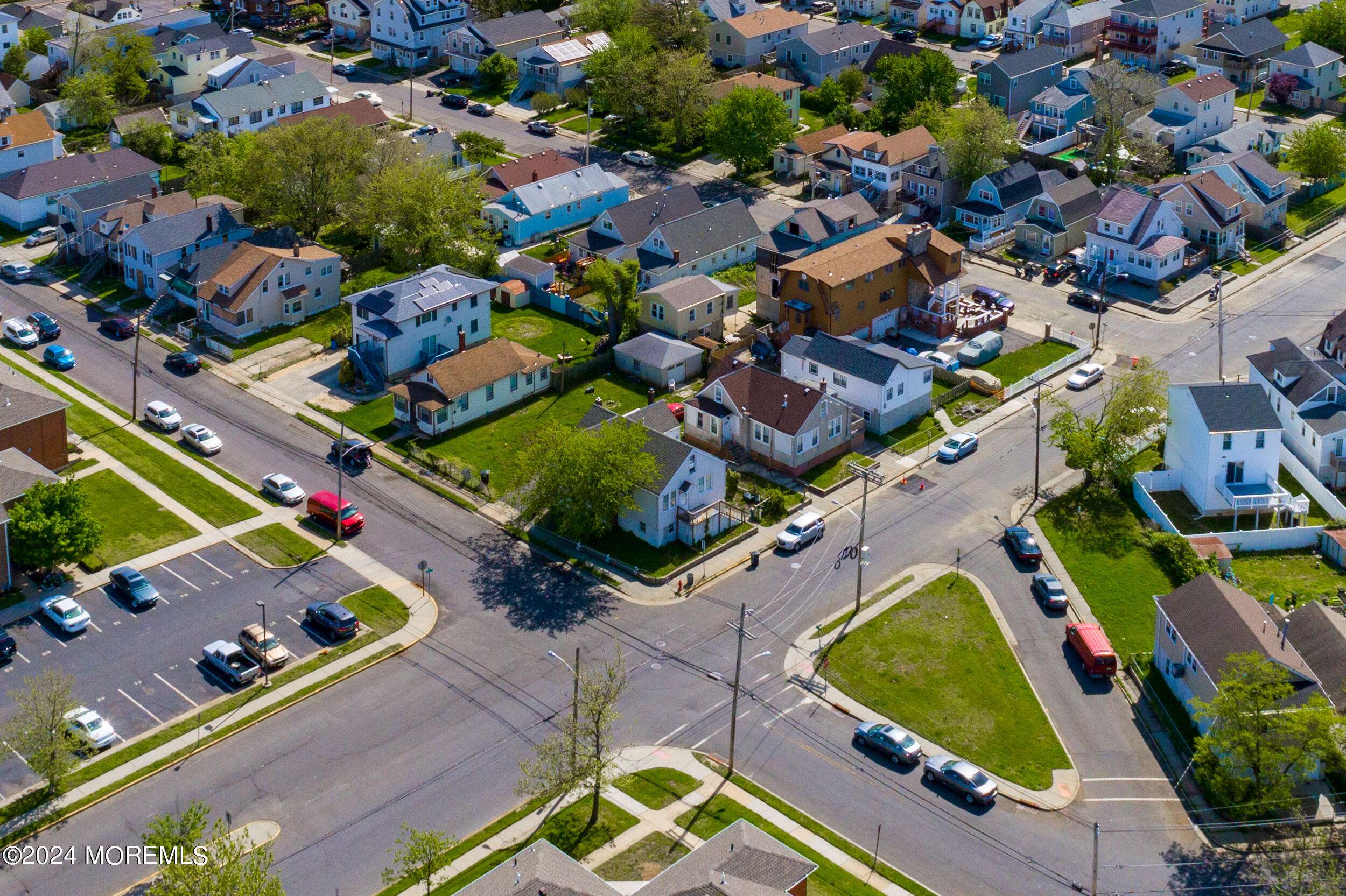 Keansburg, NJ 07734,103 Center Avenue