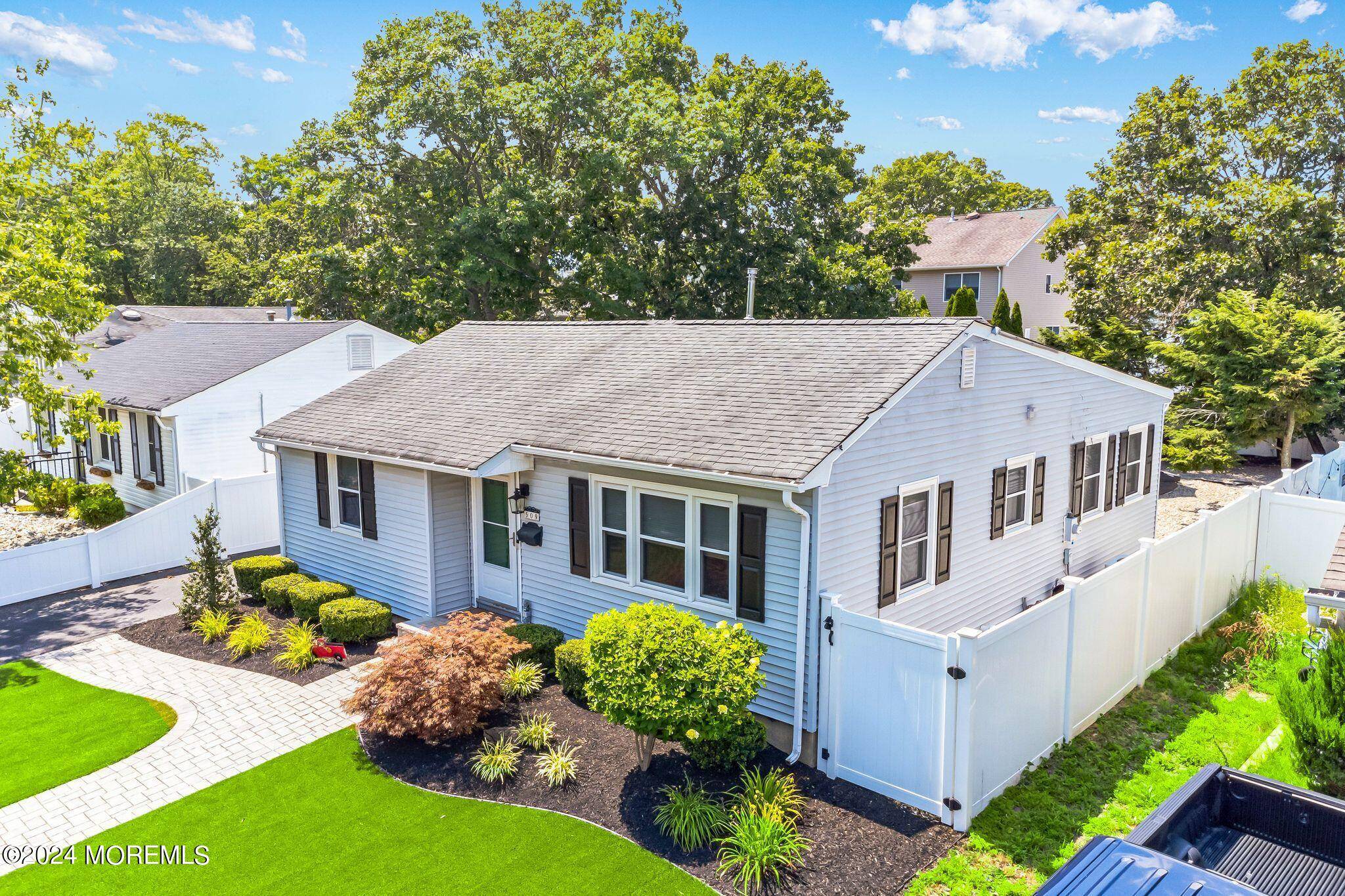 Point Pleasant, NJ 08742,509 Hillside Avenue
