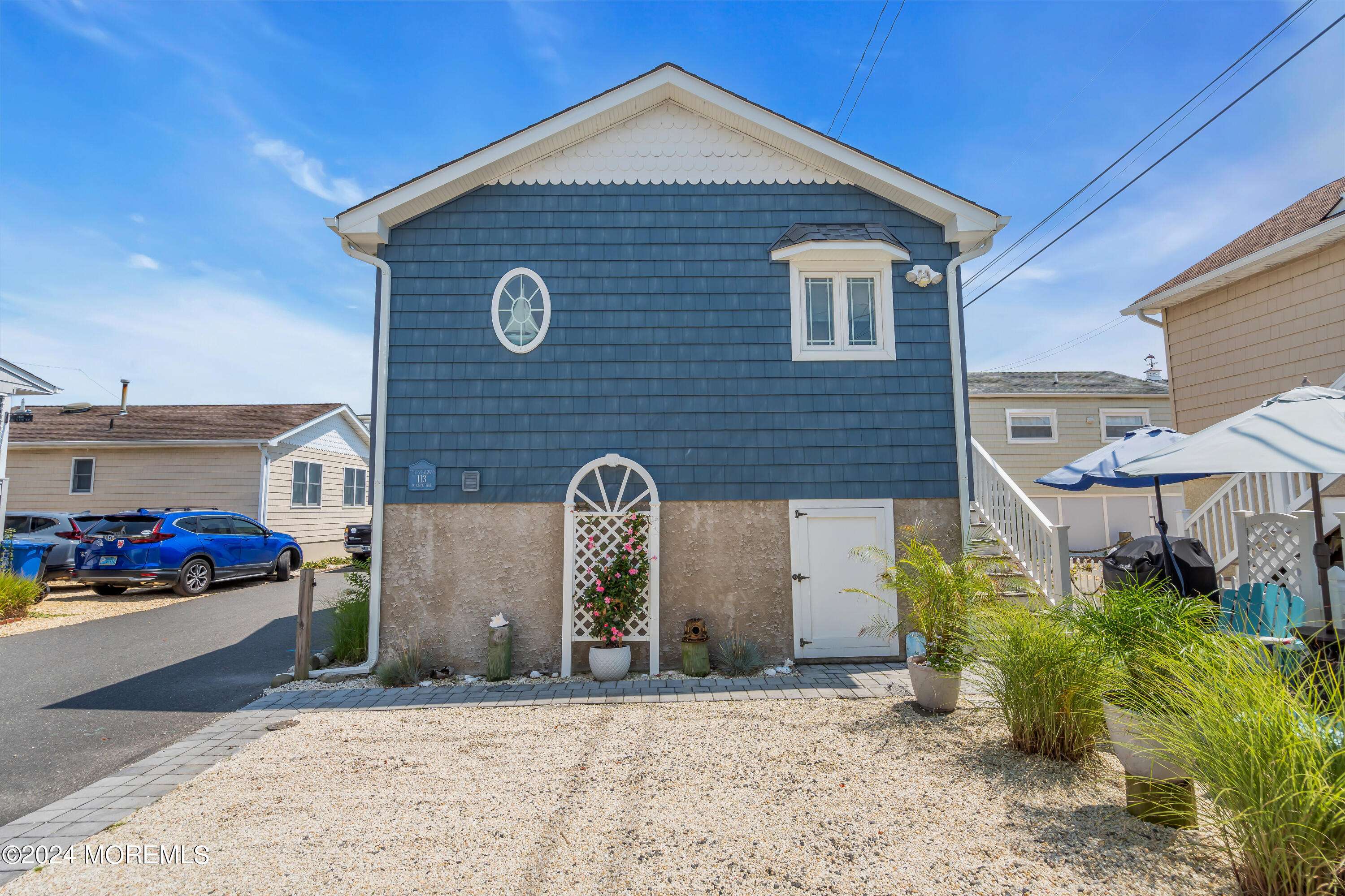 Lavallette, NJ 08735,113 W Cove Way