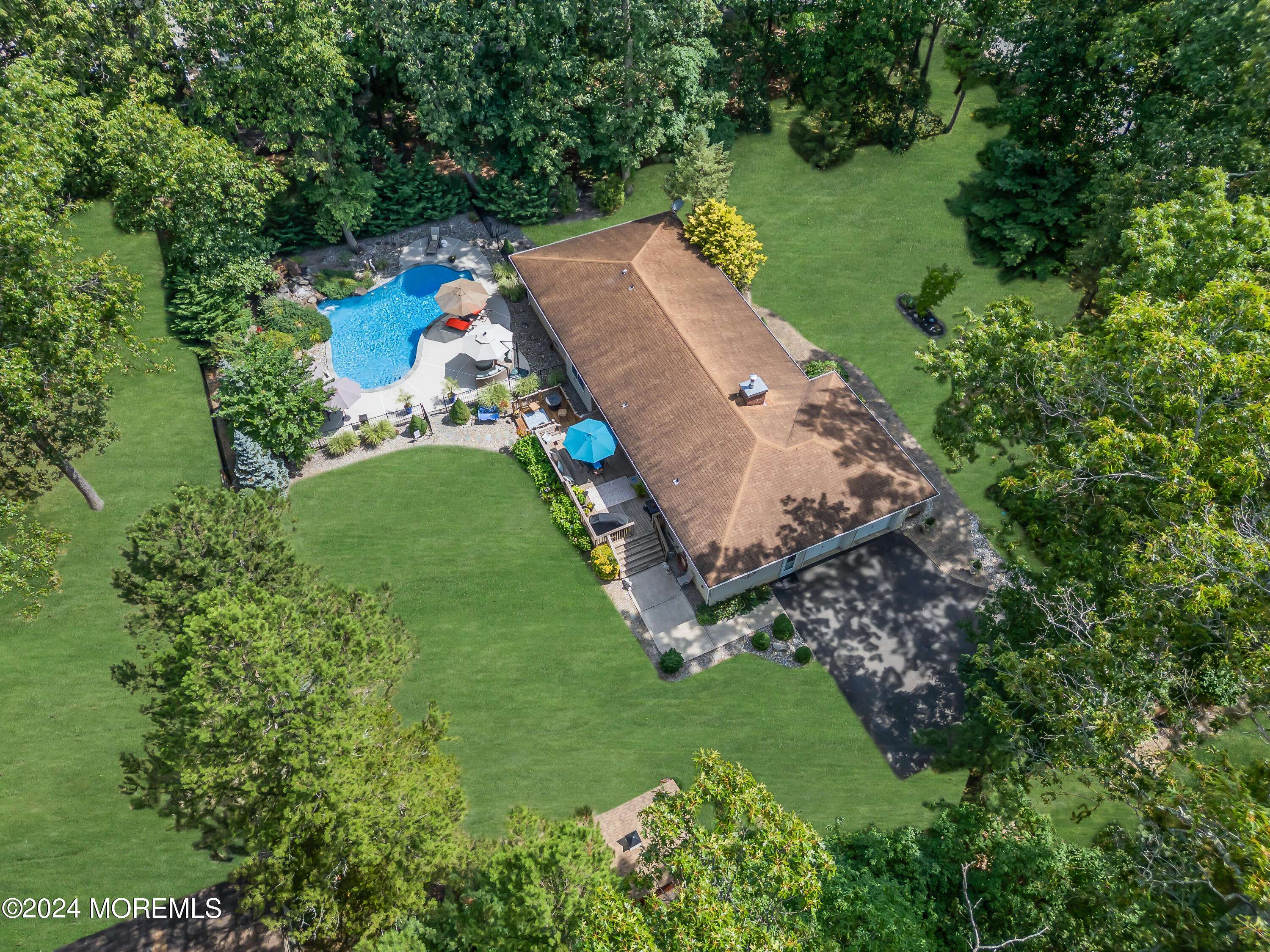 Jackson, NJ 08527,598 Basso Street