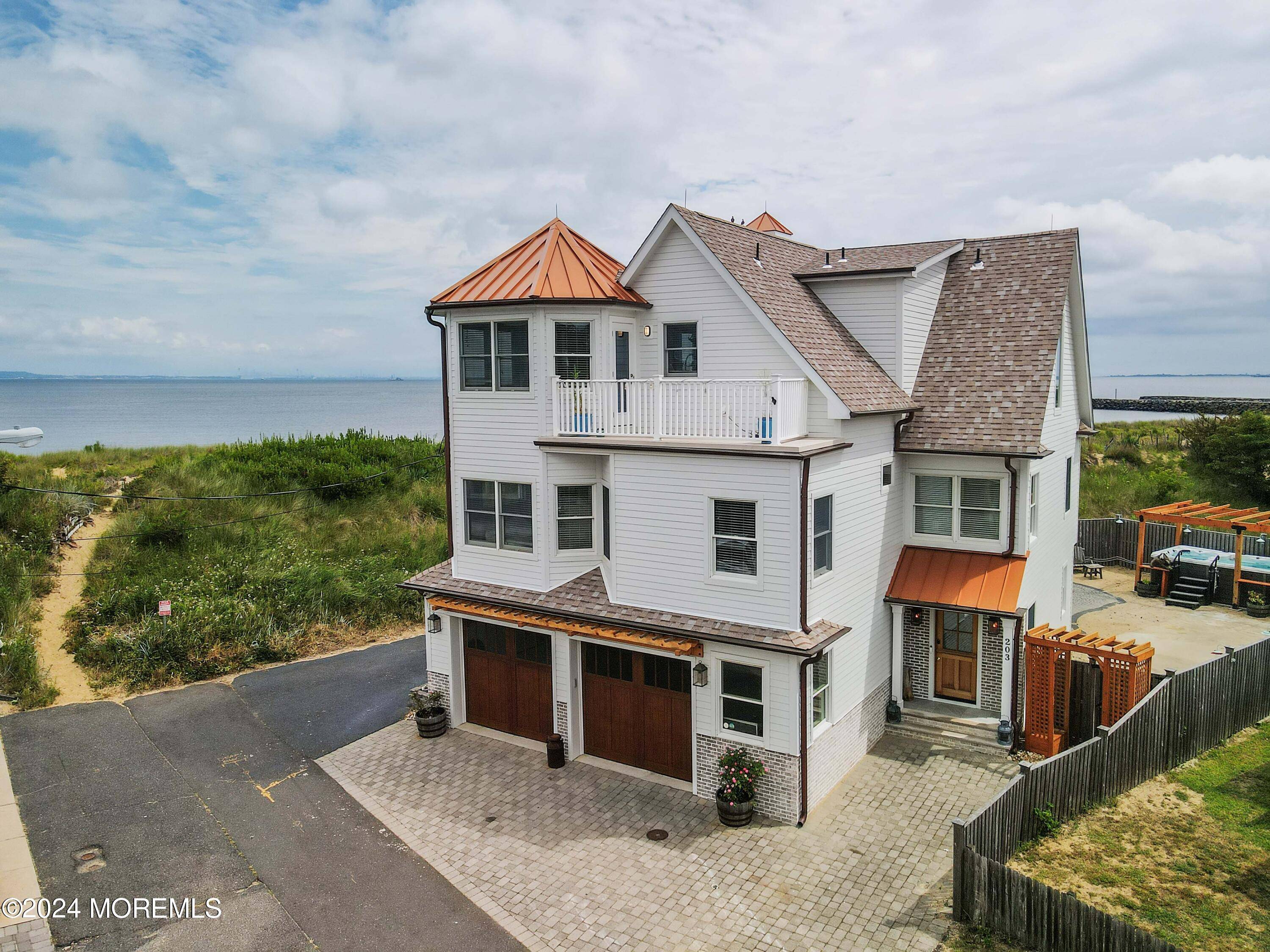 Port Monmouth, NJ 07758,203 Johnson Place