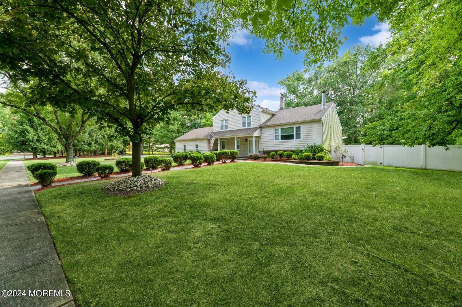 Manalapan, NJ 07726,1 Devon Drive