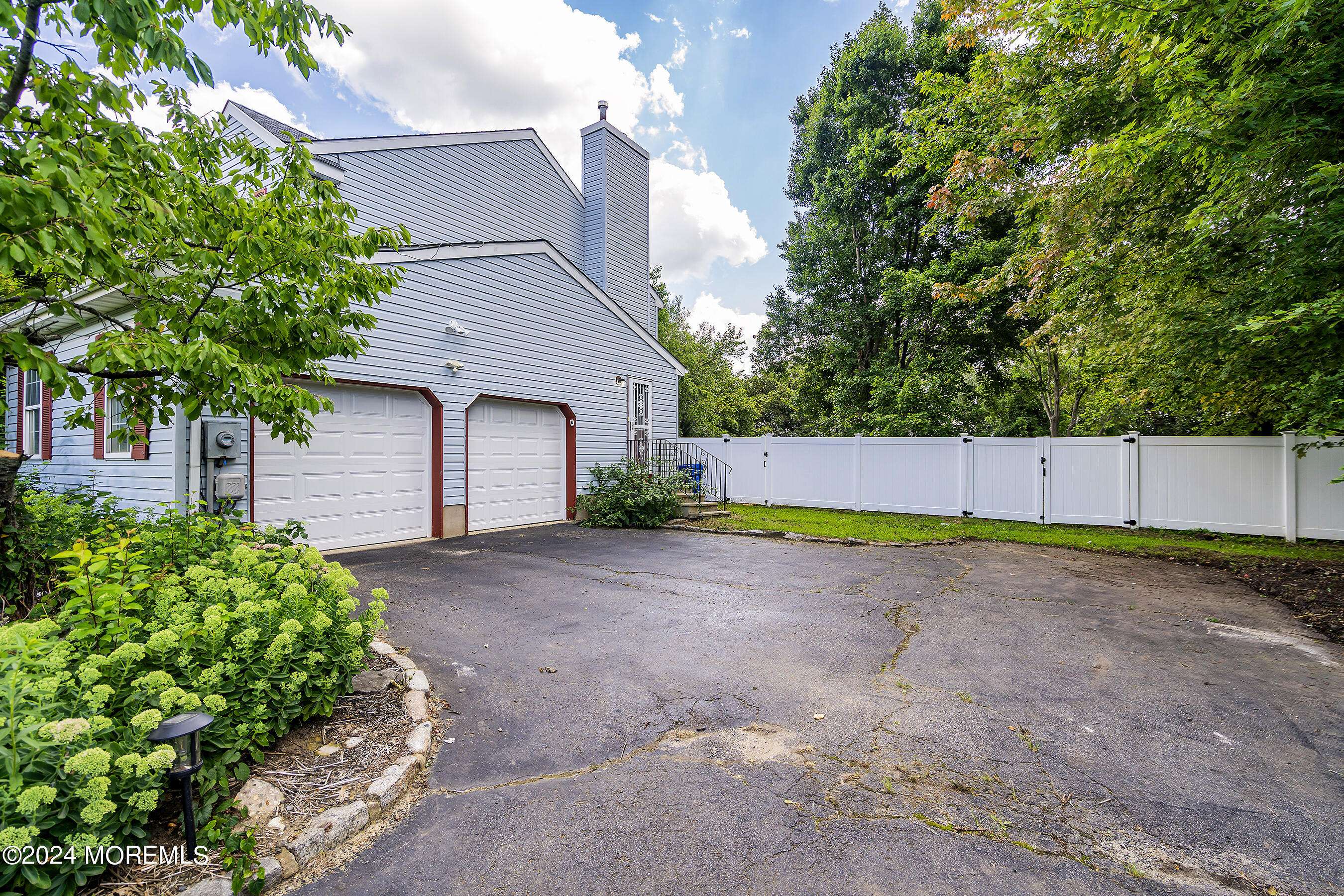 Wrightstown, NJ 08562,286 Warren Drive