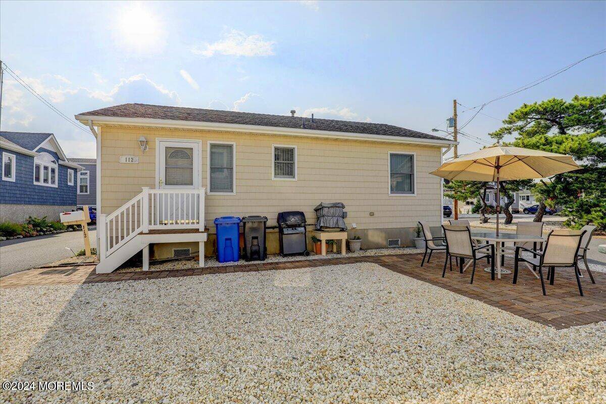 Lavallette, NJ 08735,112 W Cove Way