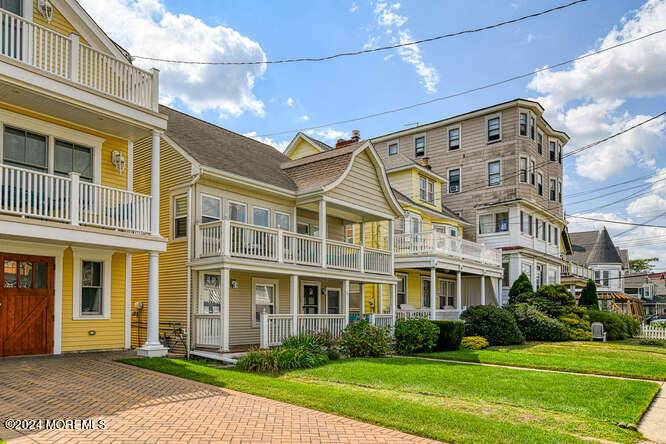 Ocean Grove, NJ 07756,10 Seaview Avenue