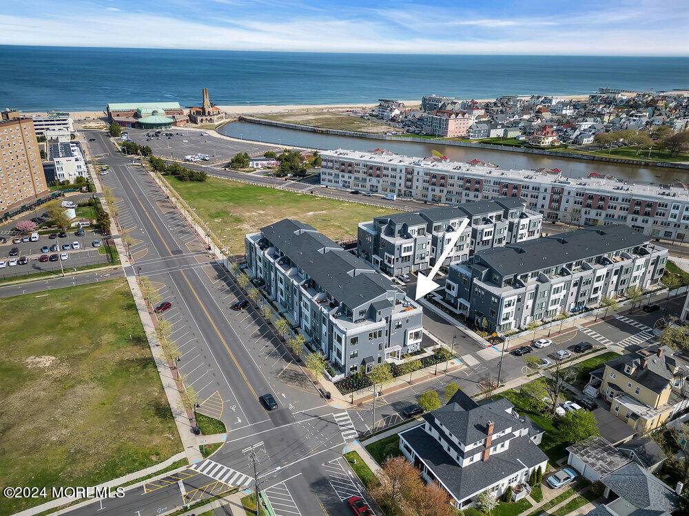 Asbury Park, NJ 07712,300 Asbury Avenue #2