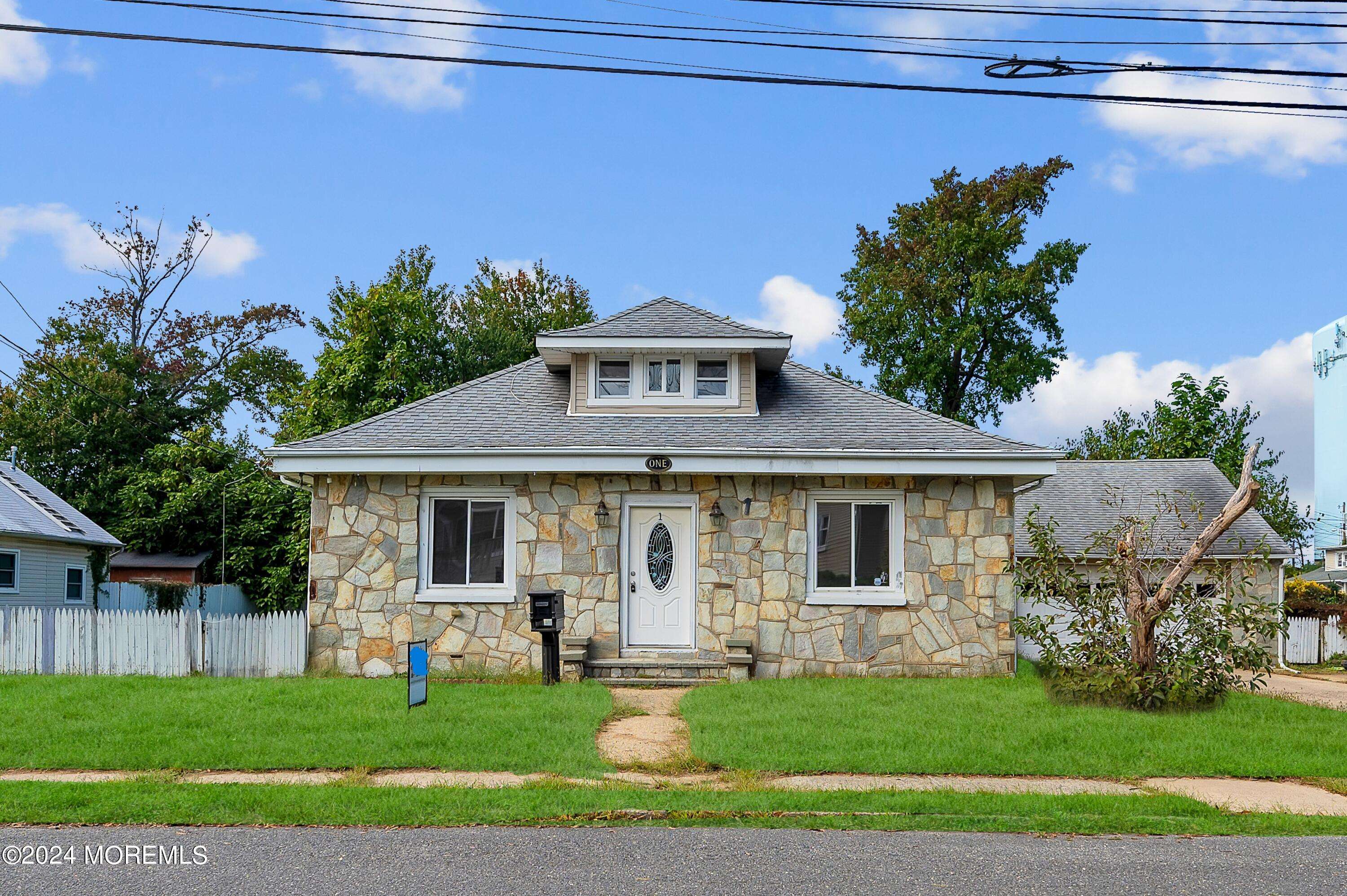 Keansburg, NJ 07734,1 Saint Marks Place