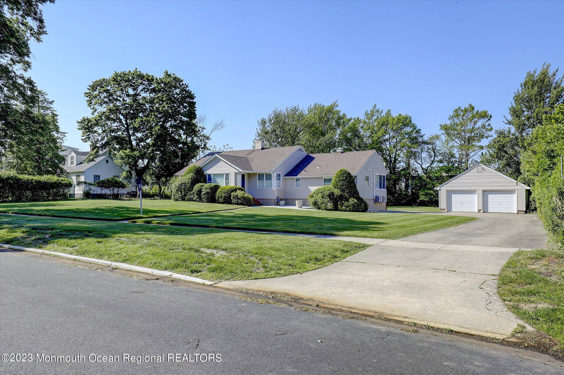 Deal, NJ 07723,81 Parker Avenue