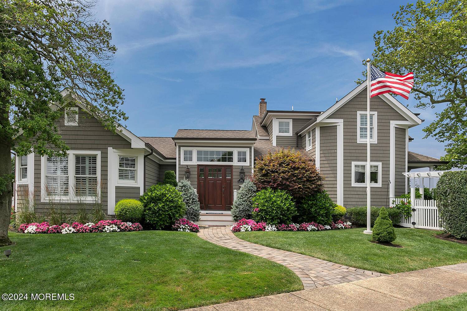 Sea Girt, NJ 08750,208 Neptune Place