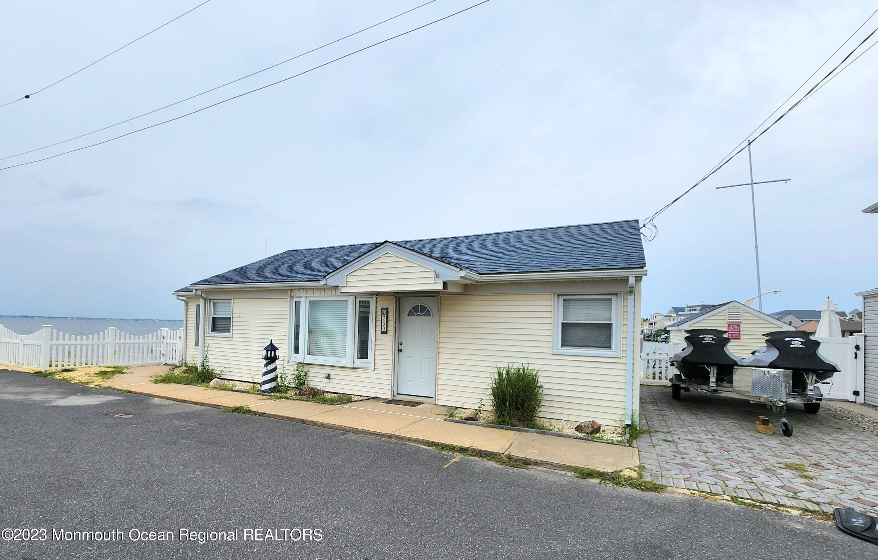 Lavallette, NJ 08735,260 Kathryn Street