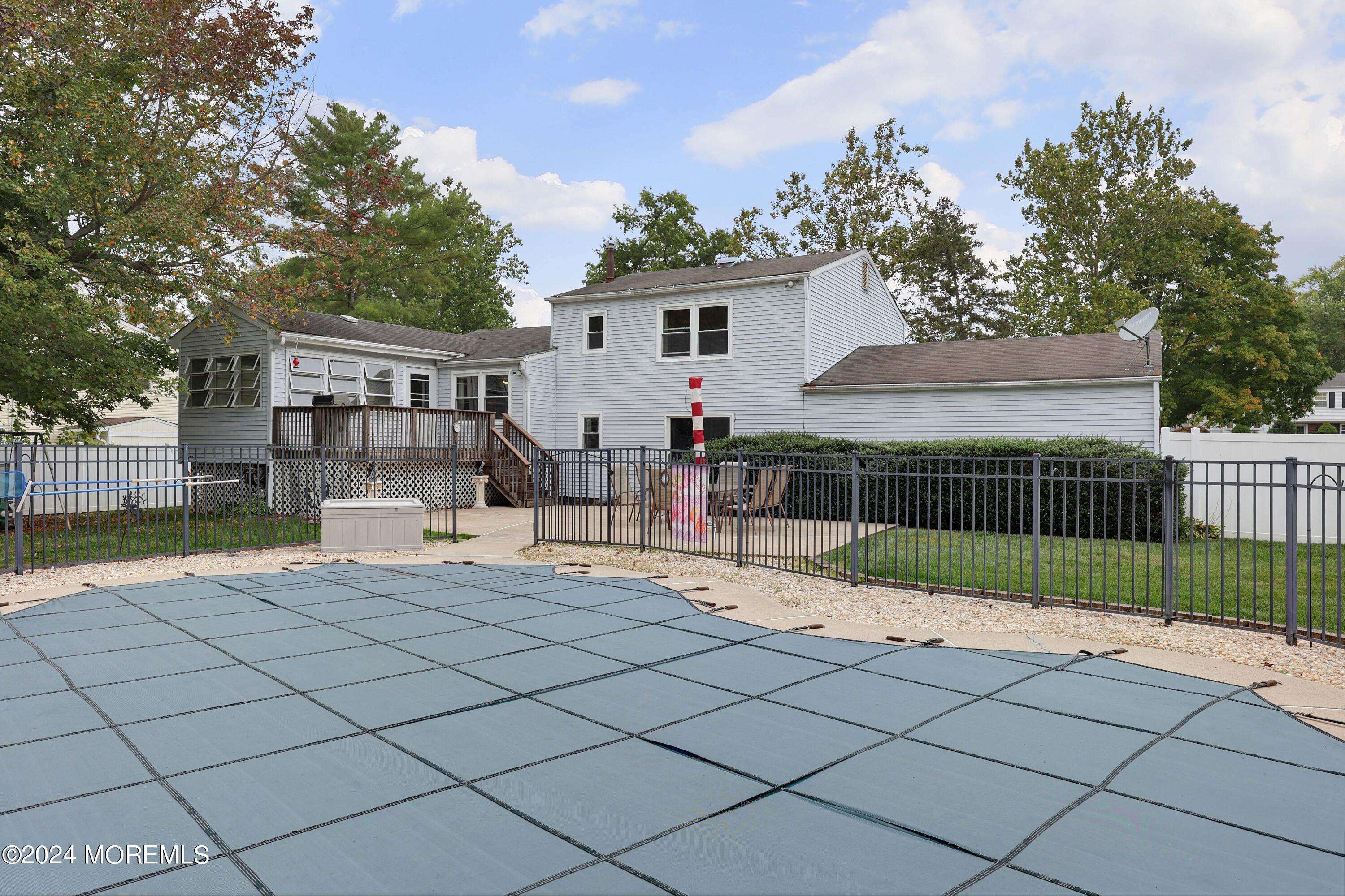 Manalapan, NJ 07726,11 Lancelot Road