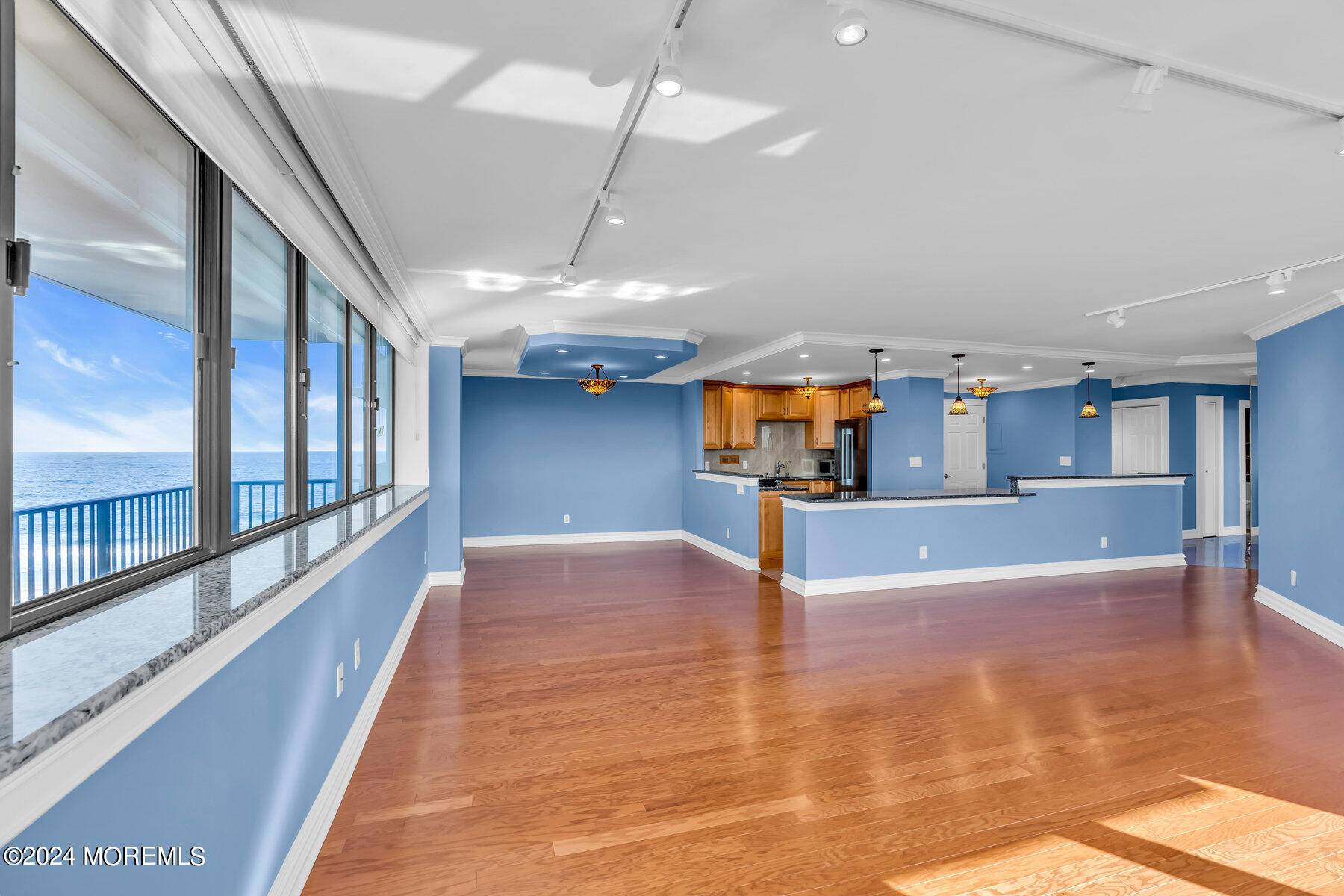 Monmouth Beach, NJ 07750,55 Ocean Avenue #5B