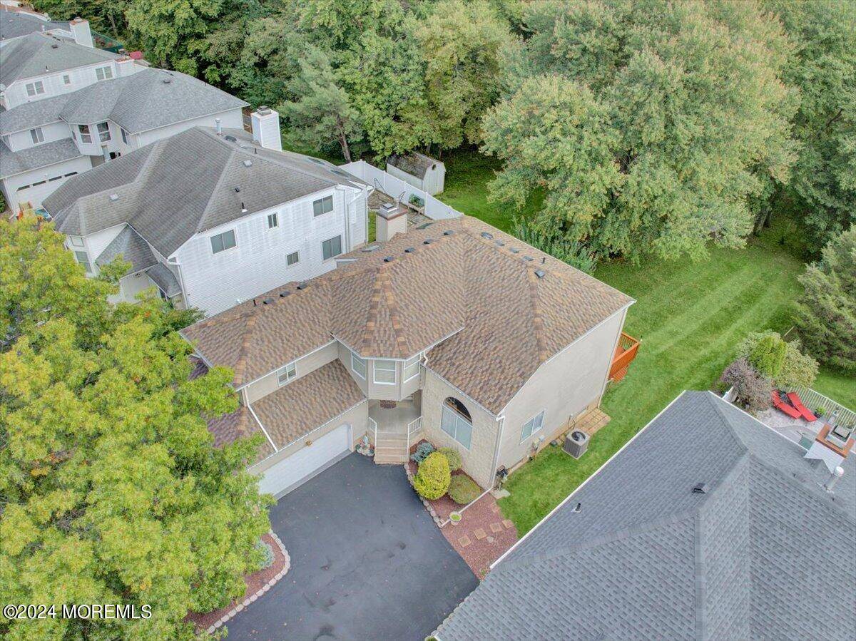 Matawan, NJ 07747,11 Pemberton Drive