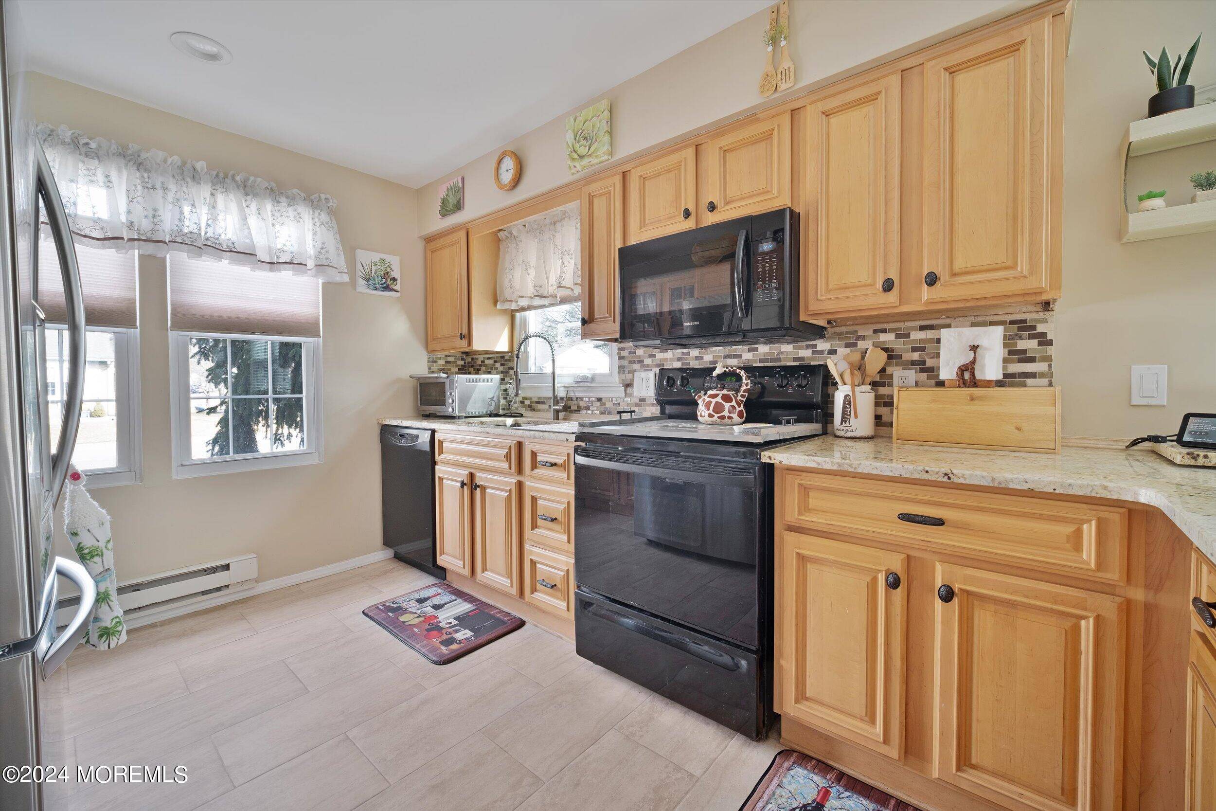 Whiting, NJ 08759,23 Penwood Drive