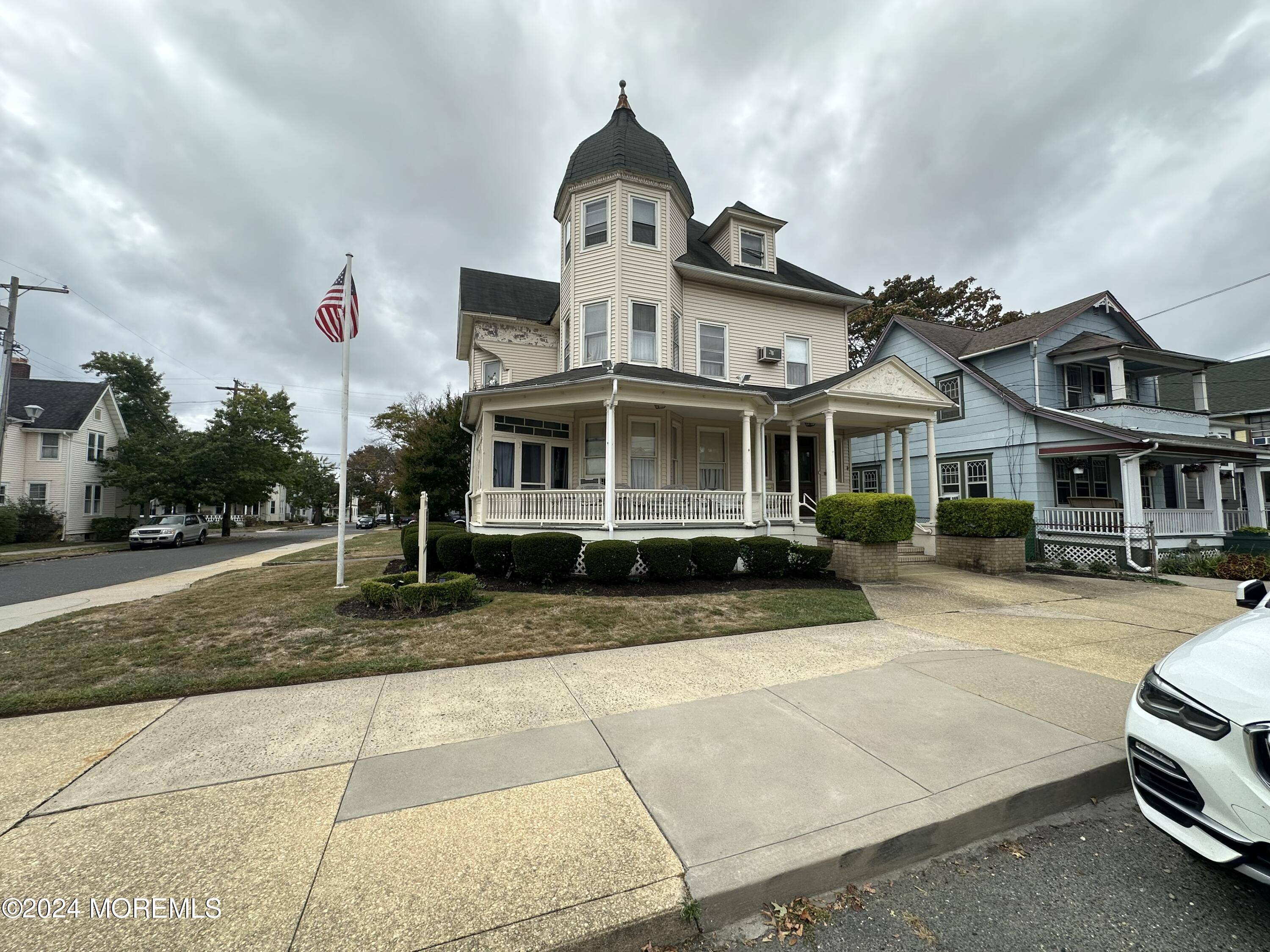 Ocean Grove, NJ 07756,118 Main Avenue