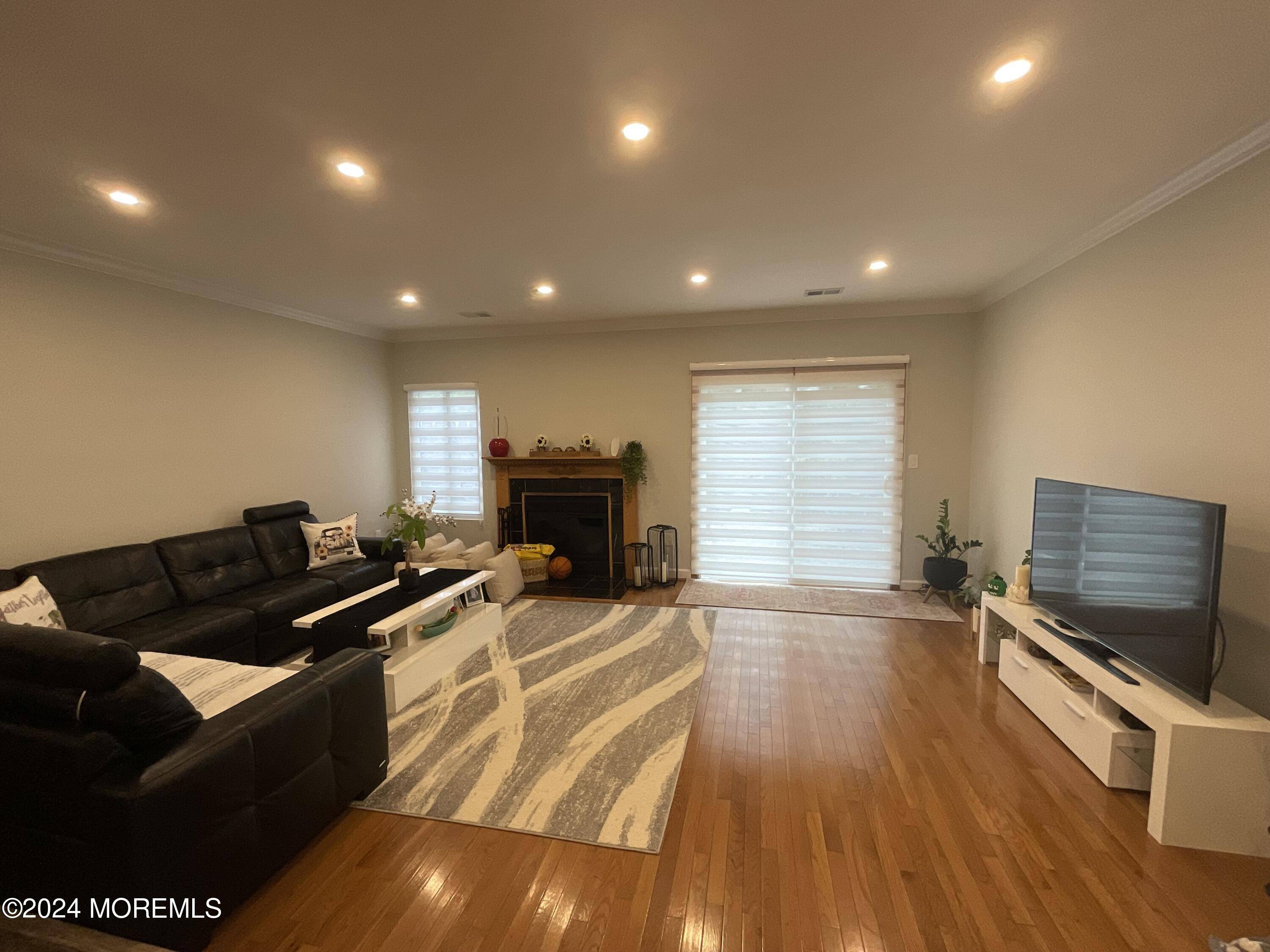 Matawan, NJ 07747,30 Lexington Circle