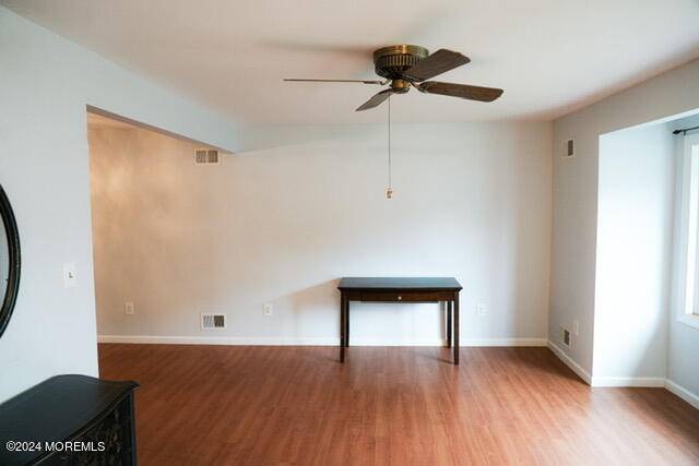 Beachwood, NJ 08722,1220 Neptune Avenue