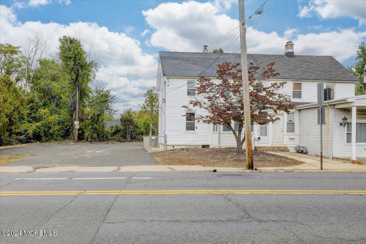 Matawan, NJ 07747,2 Main Street #12