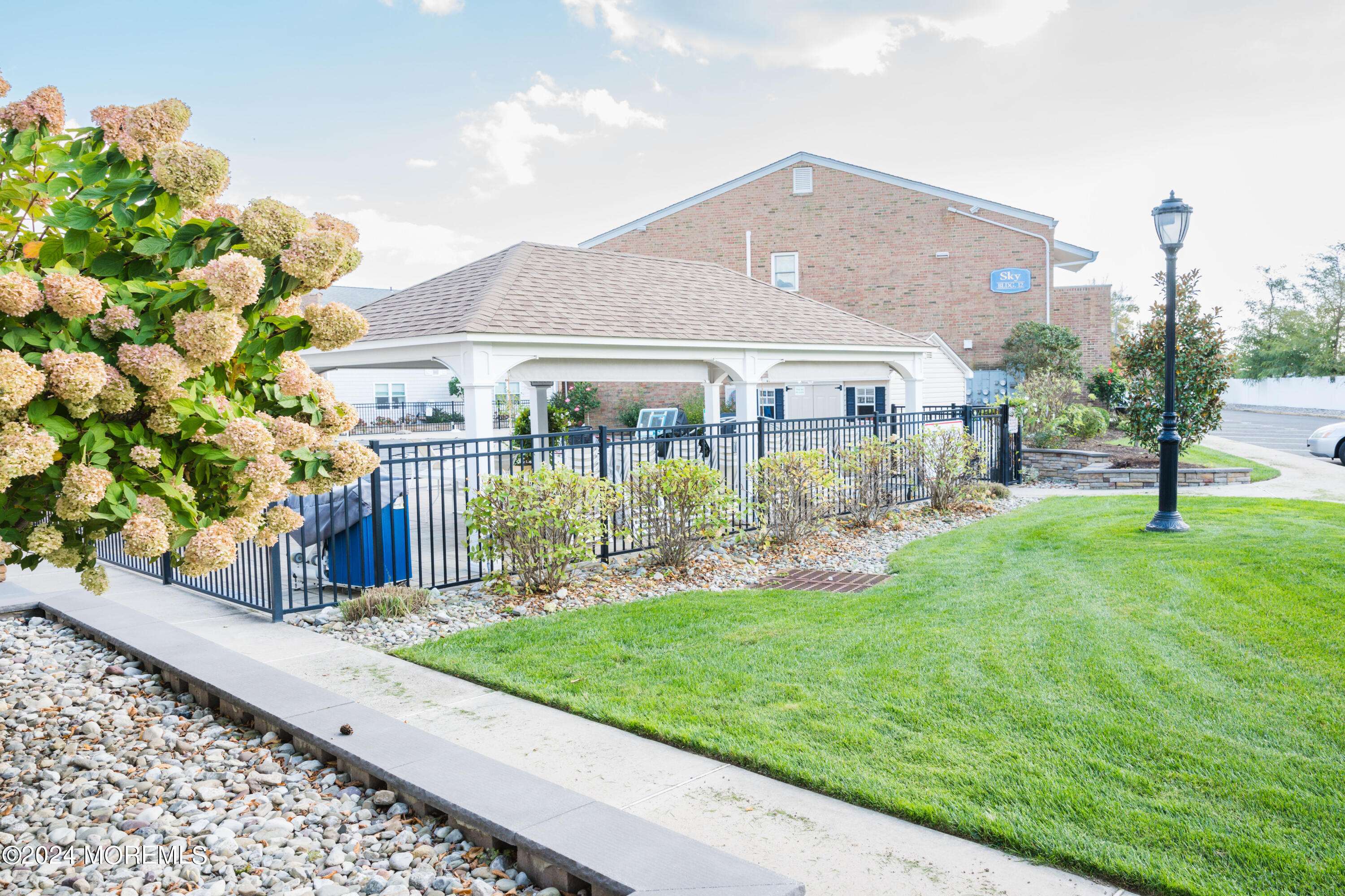 Point Pleasant Beach, NJ 08742,320 Maryland Avenue #10J