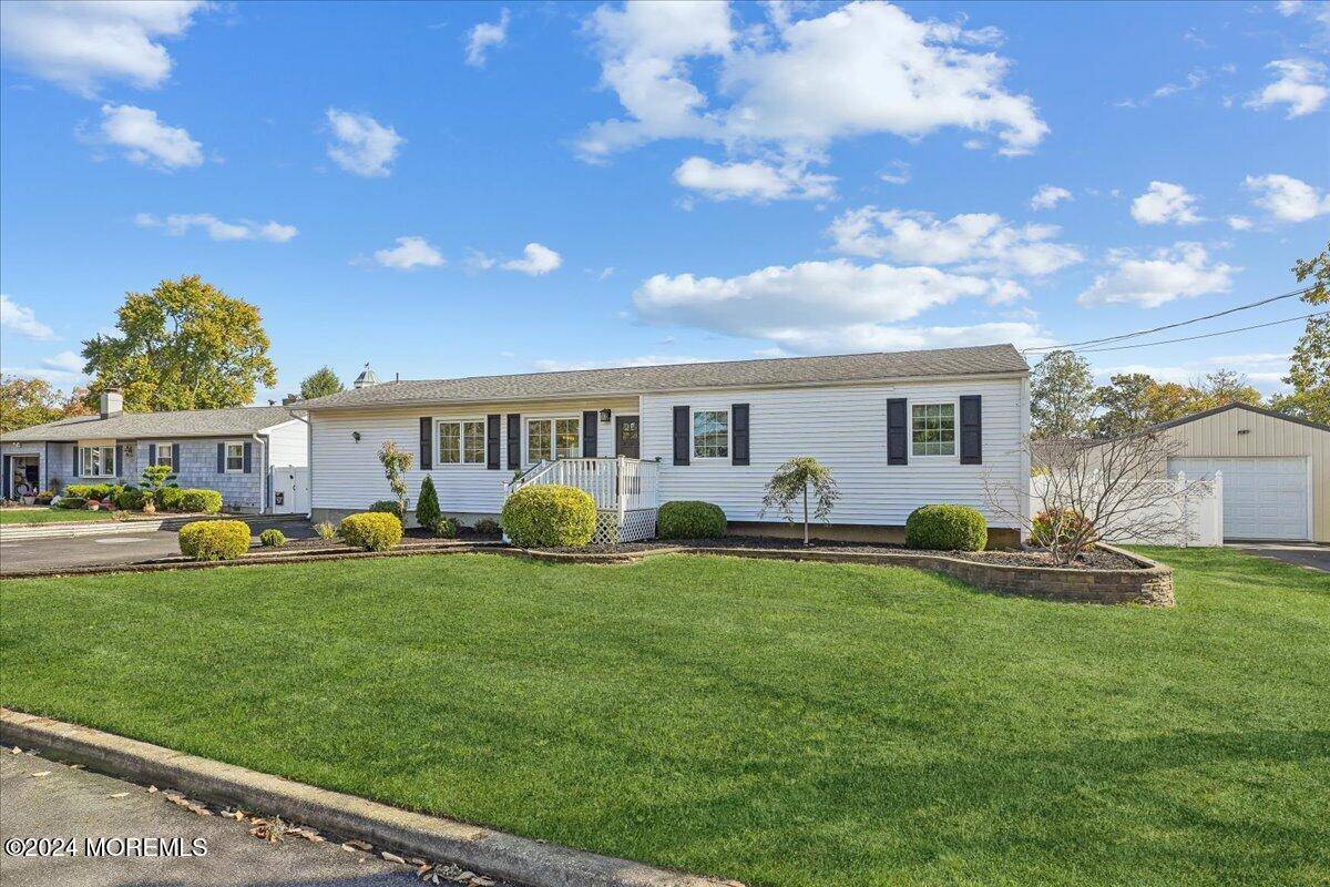 Brick, NJ 08723,283 Wisteria Drive