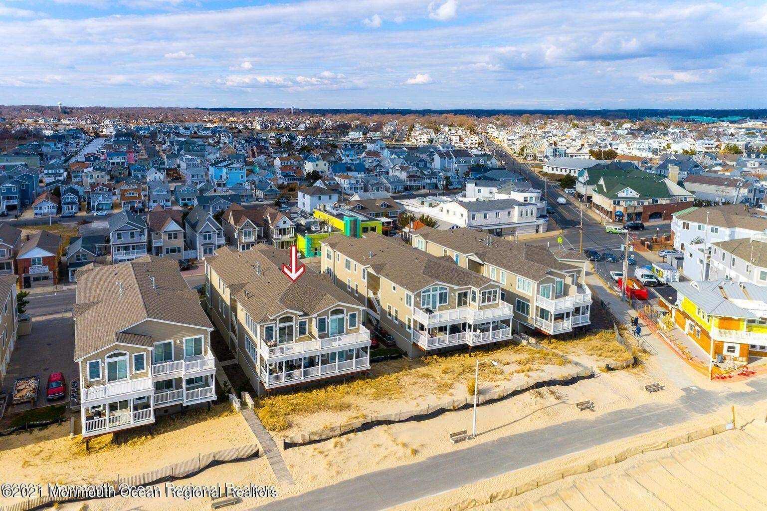 Manasquan, NJ 08736,221 Beachfront #1