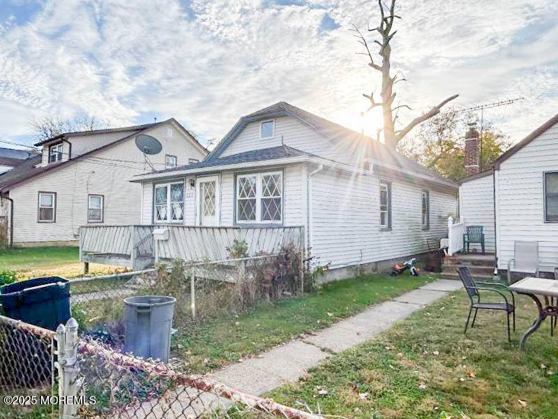 Keansburg, NJ 07734,123 Forest Avenue