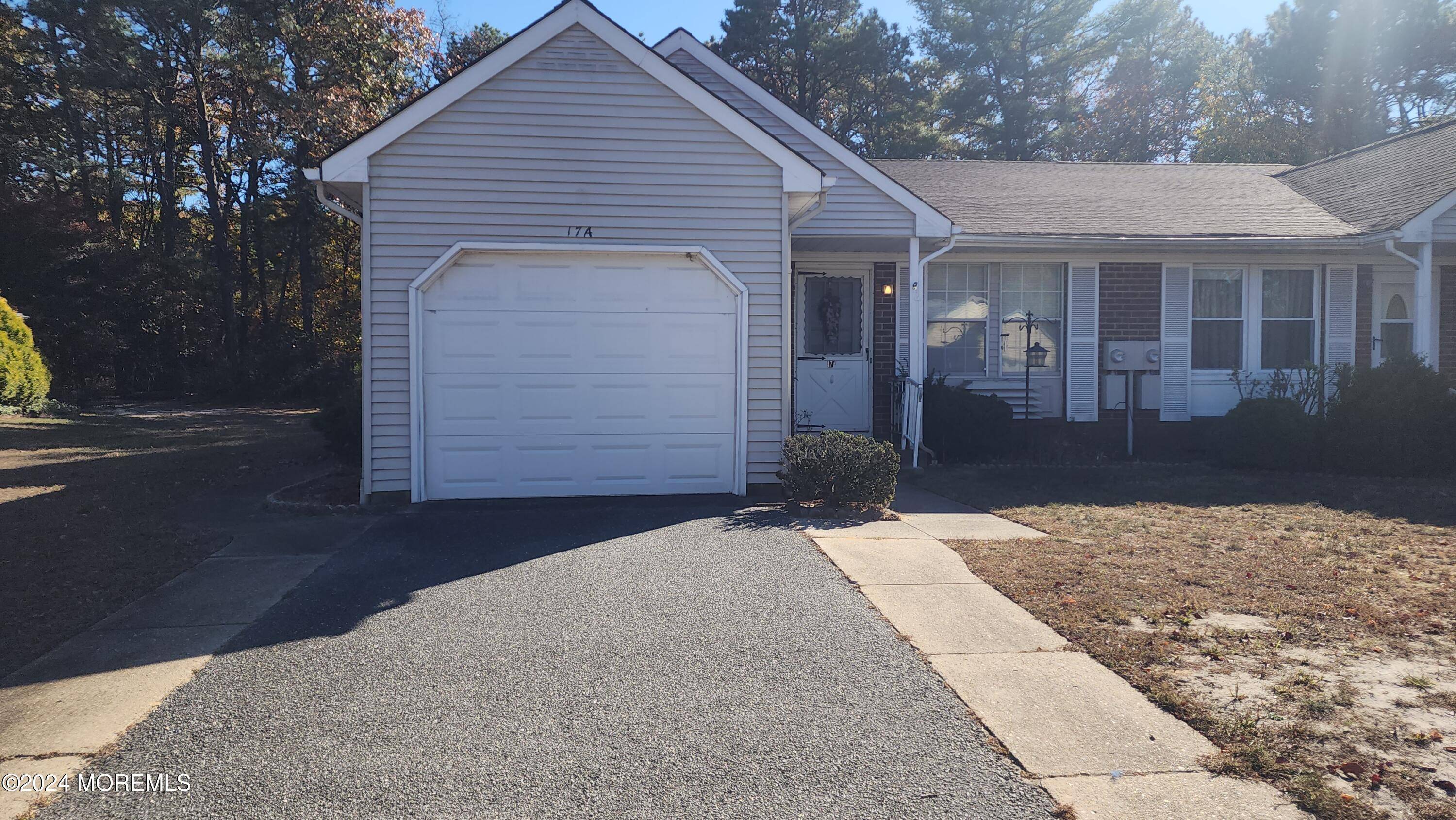 Whiting, NJ 08759,17 Birchwood Drive #A