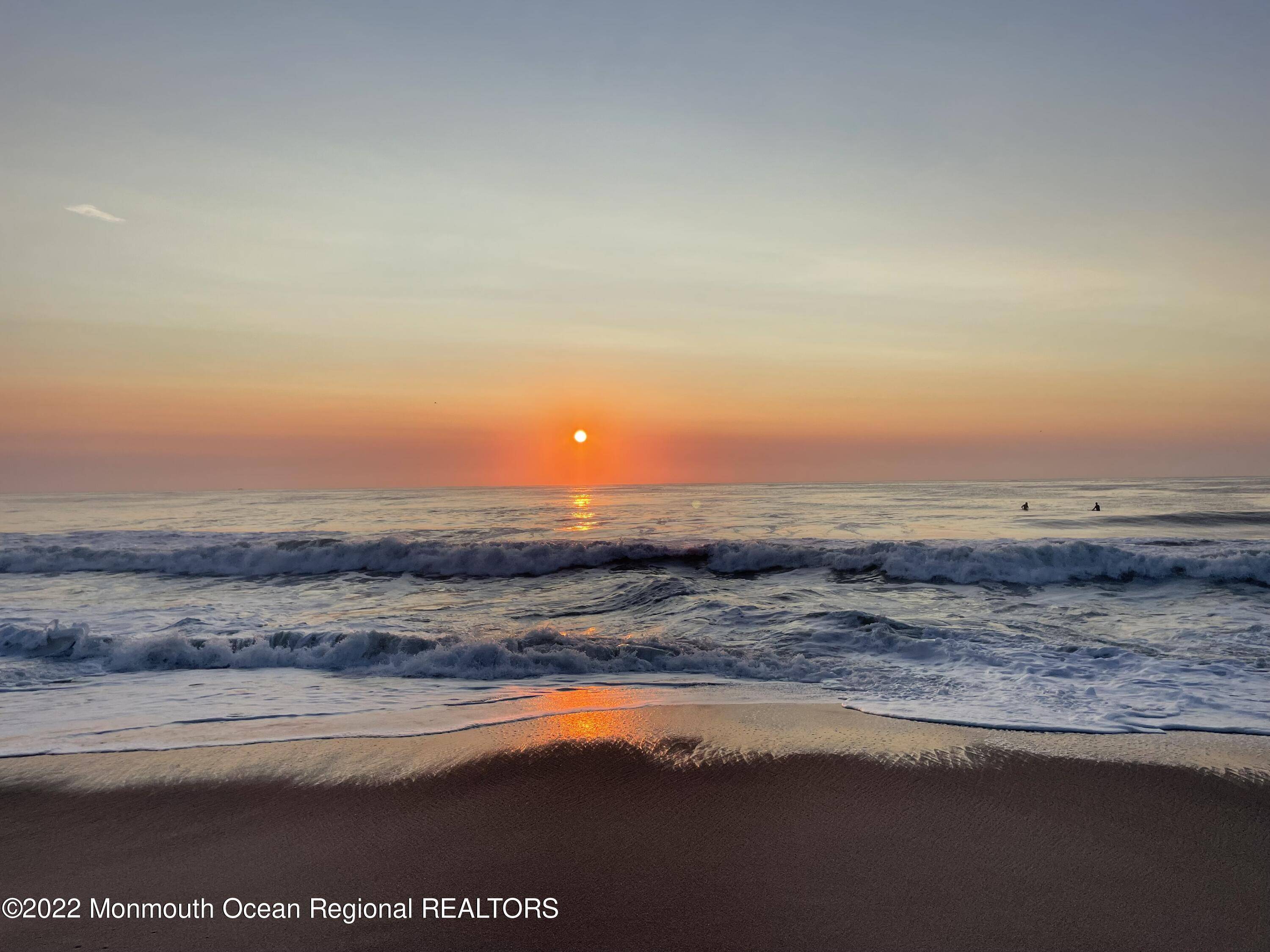 Lavallette, NJ 08735,65 Grand Central Avenue