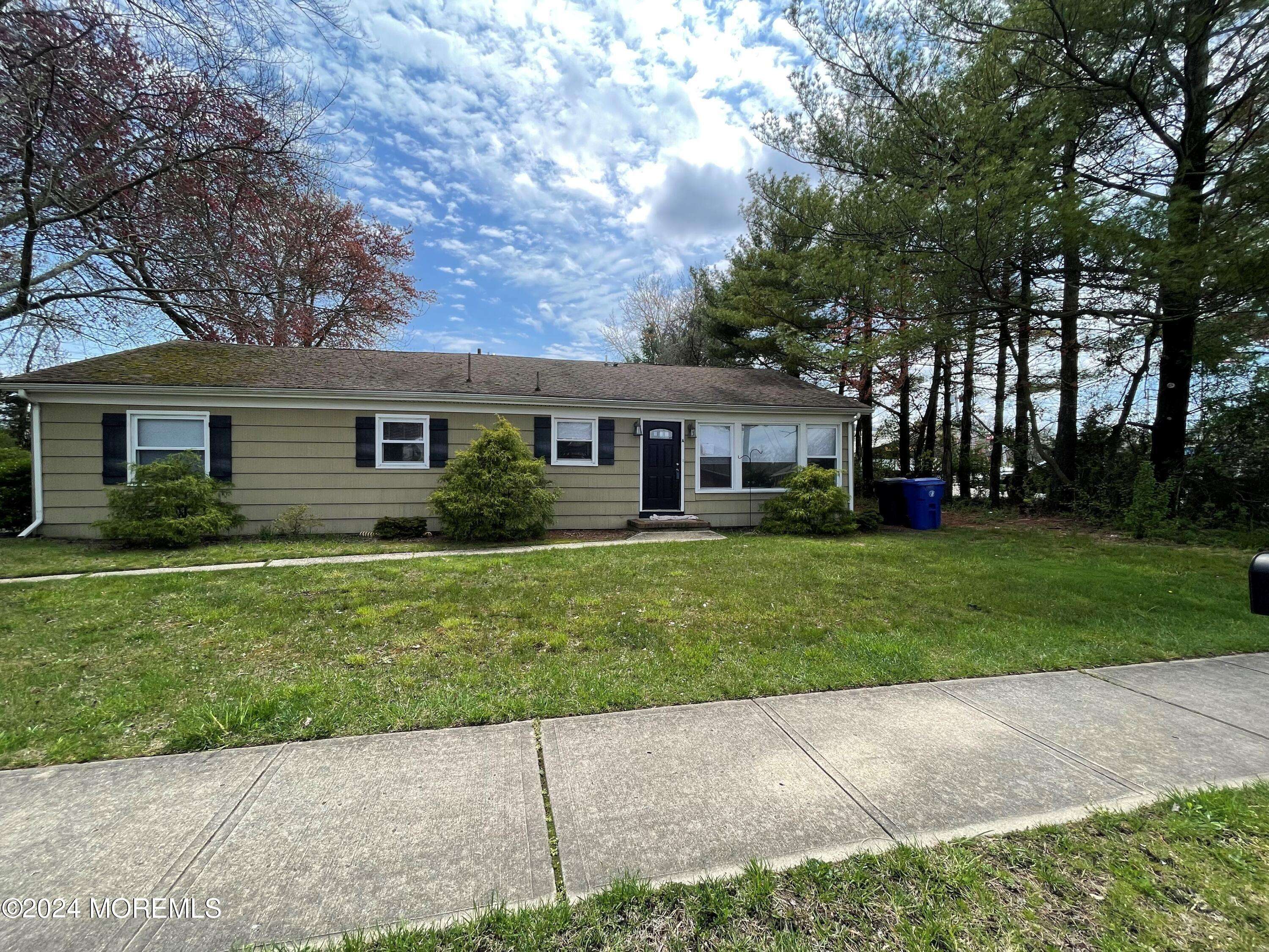 Toms River, NJ 08753,2207 Adams Avenue #A