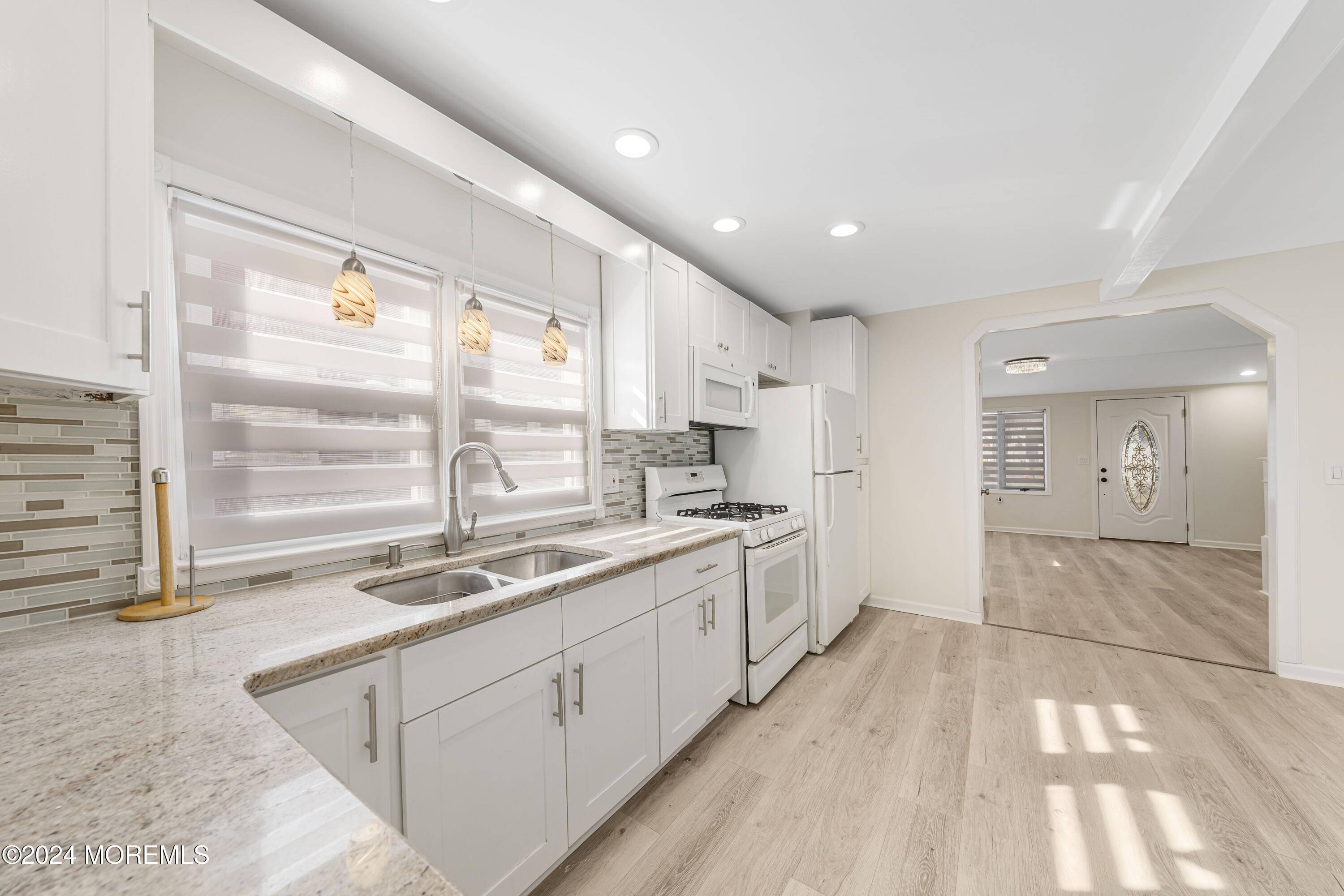 Cliffwood, NJ 07735,13 Ocean Boulevard